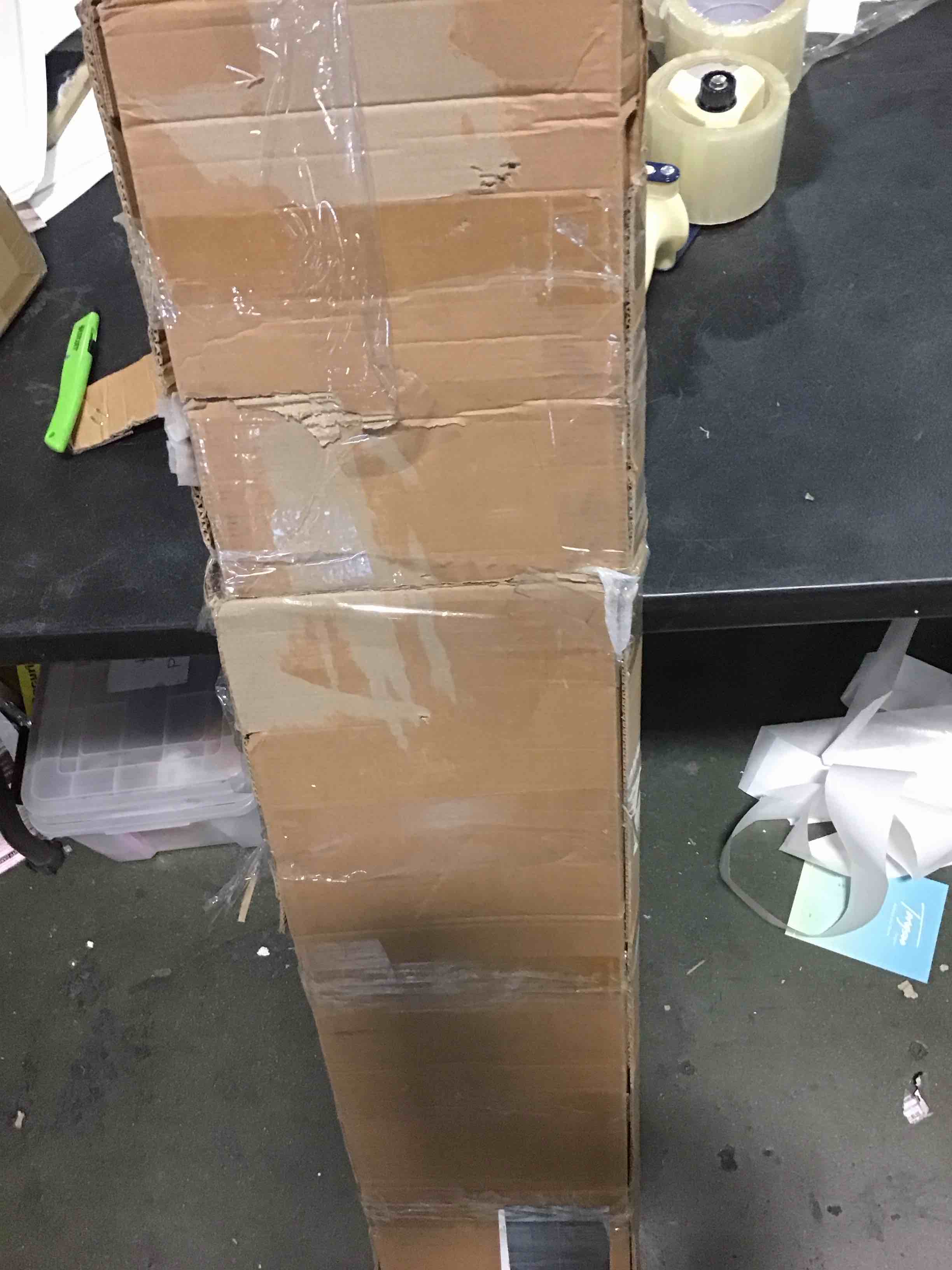 https://s3.amazonaws.com/lotting-images-prod/bidfta/TEA2098561_1736456566869.jpeg