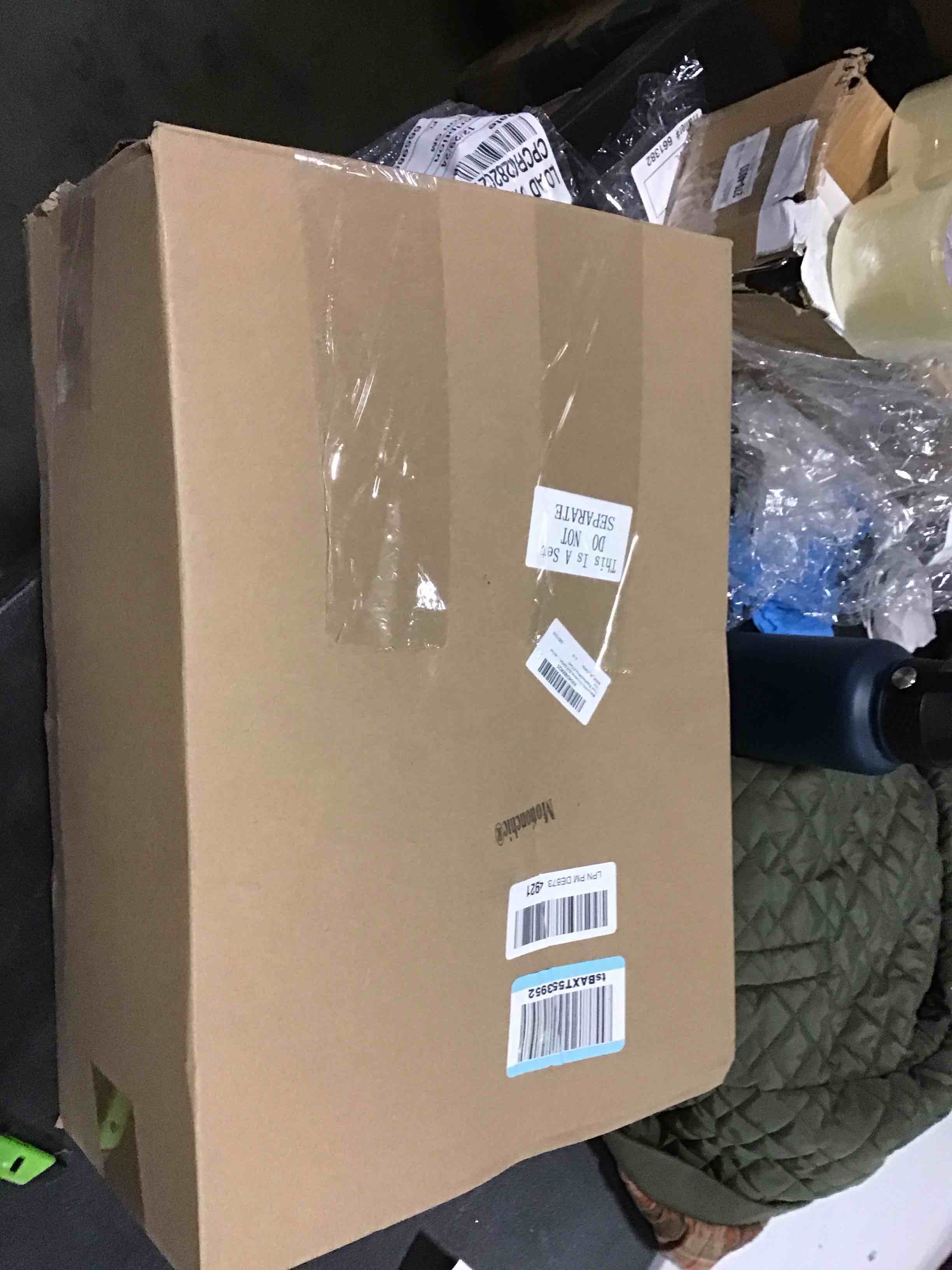 https://s3.amazonaws.com/lotting-images-prod/bidfta/TEA2098657_1736527978680.jpeg