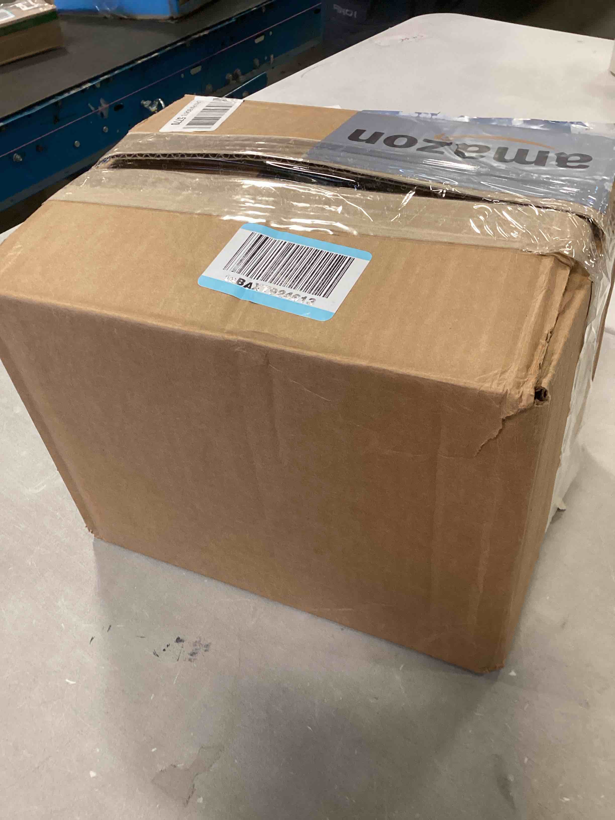 https://s3.amazonaws.com/lotting-images-prod/bidfta/TEA2099377_1737983823043.jpeg