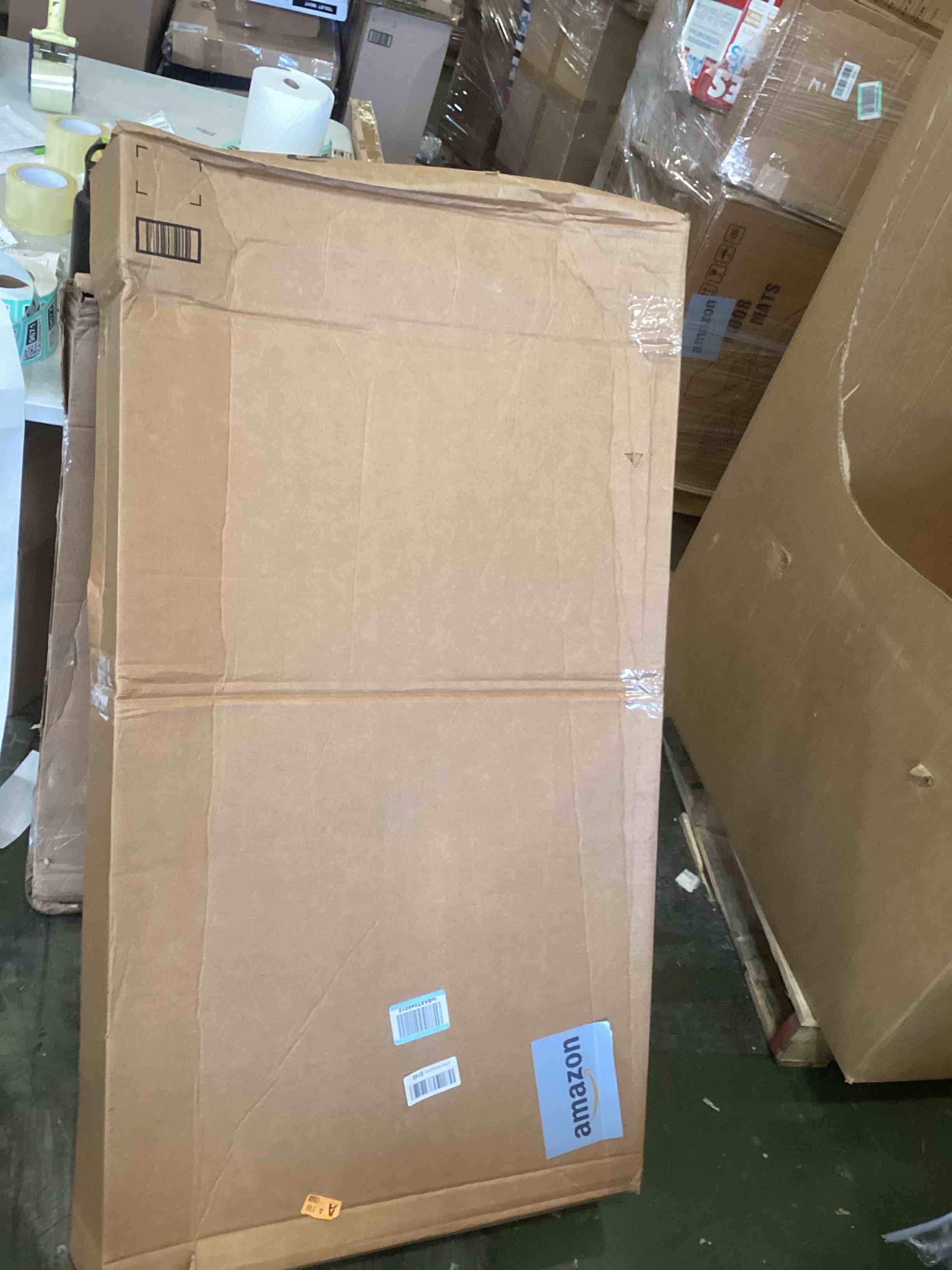 https://s3.amazonaws.com/lotting-images-prod/bidfta/TEA2099661_1738088126792.jpeg