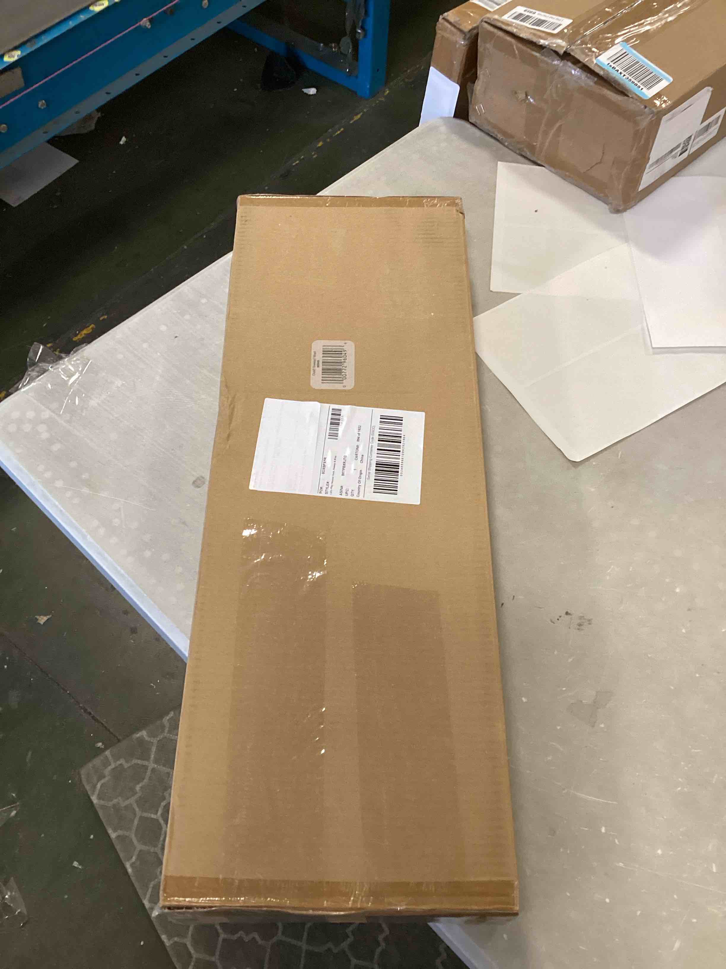 https://s3.amazonaws.com/lotting-images-prod/bidfta/TEA2099790_1738158964755.jpeg