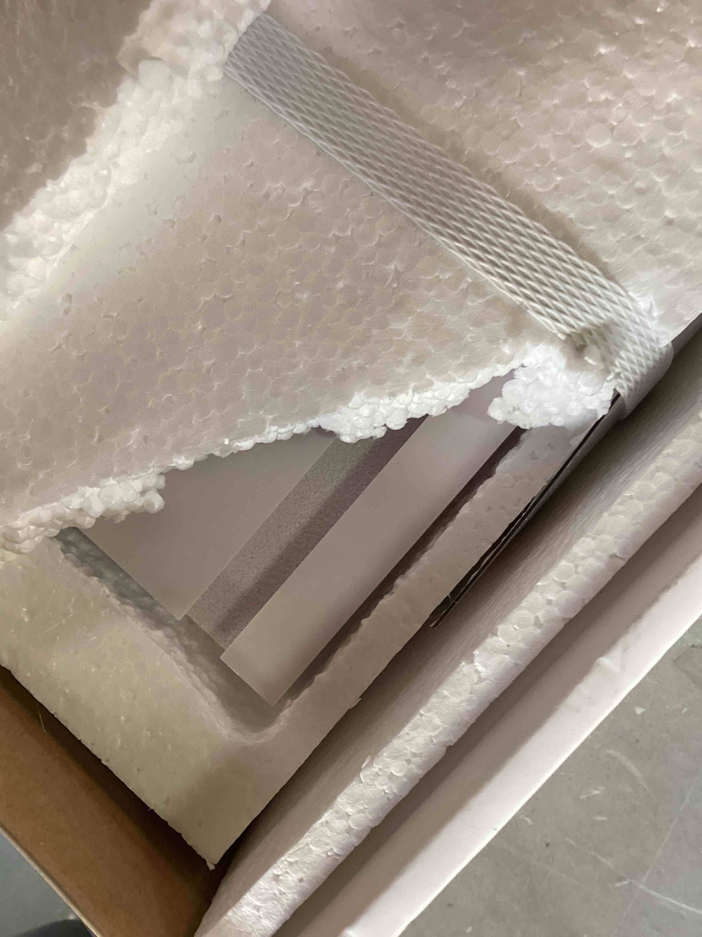 https://s3.amazonaws.com/lotting-images-prod/bidfta/TEA2099798_1738159667827.jpeg