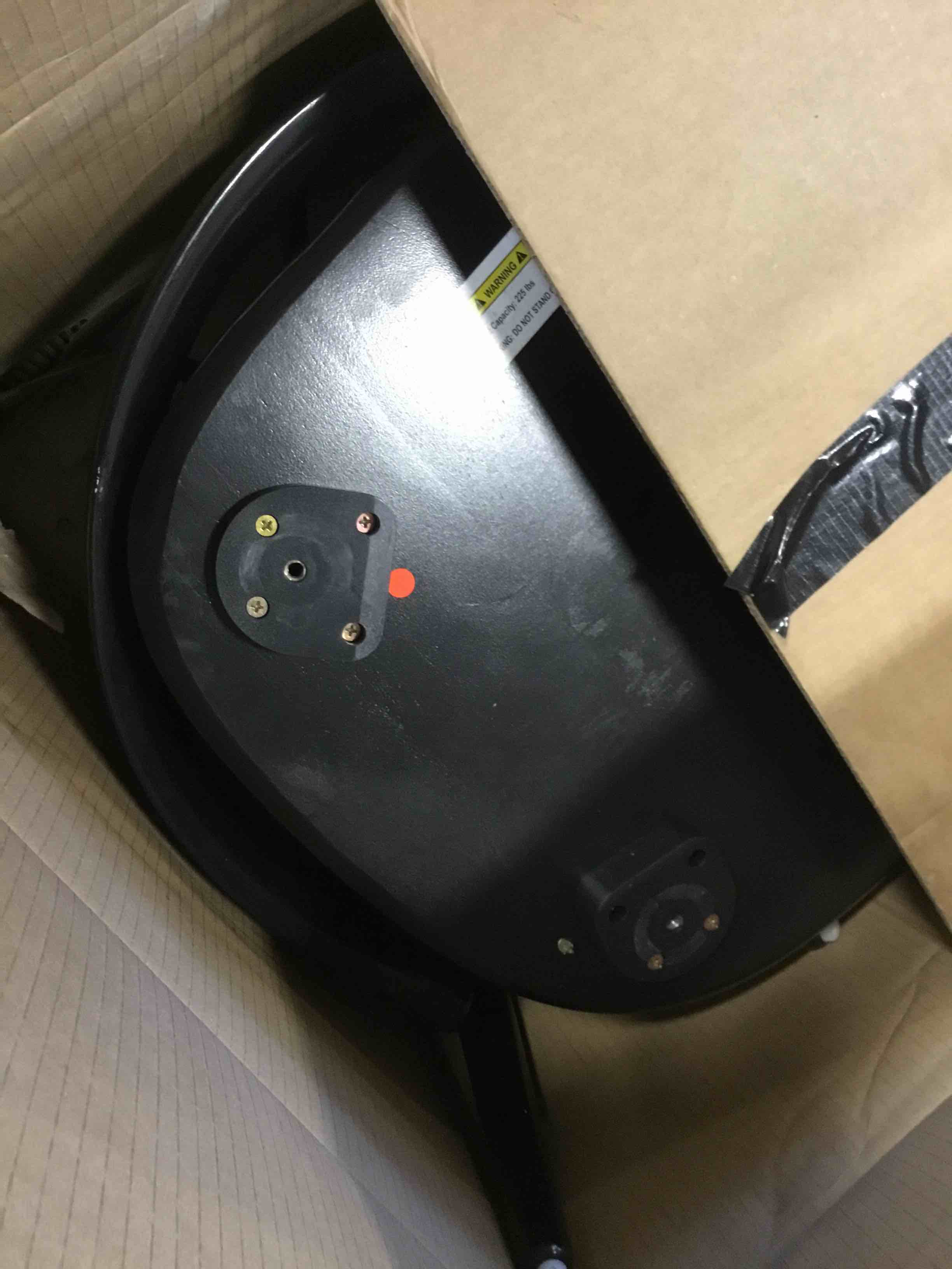 https://s3.amazonaws.com/lotting-images-prod/bidfta/TEA2101086_1738007454633.jpeg
