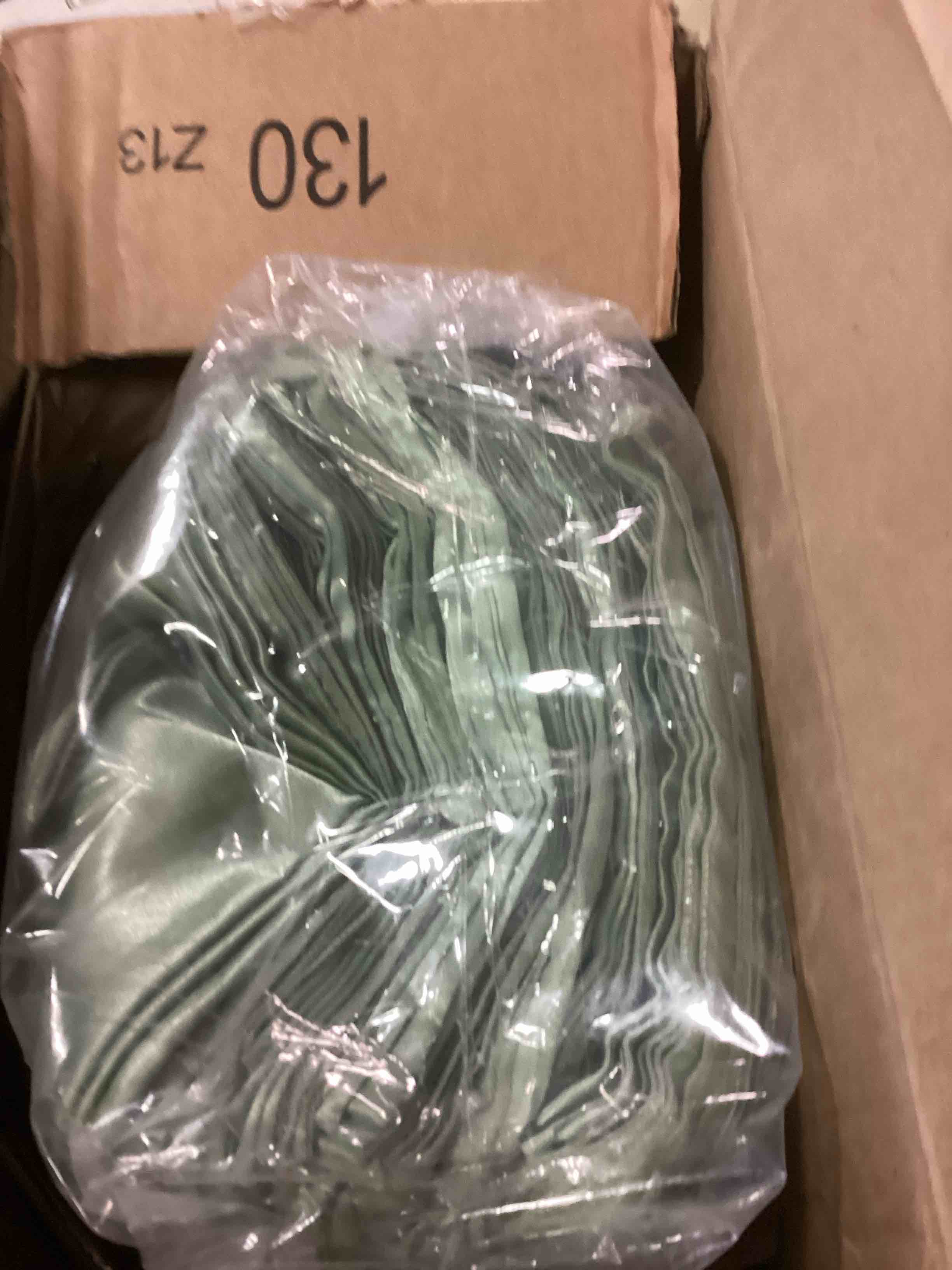 https://s3.amazonaws.com/lotting-images-prod/bidfta/TEA2104505_1736963898651.jpeg