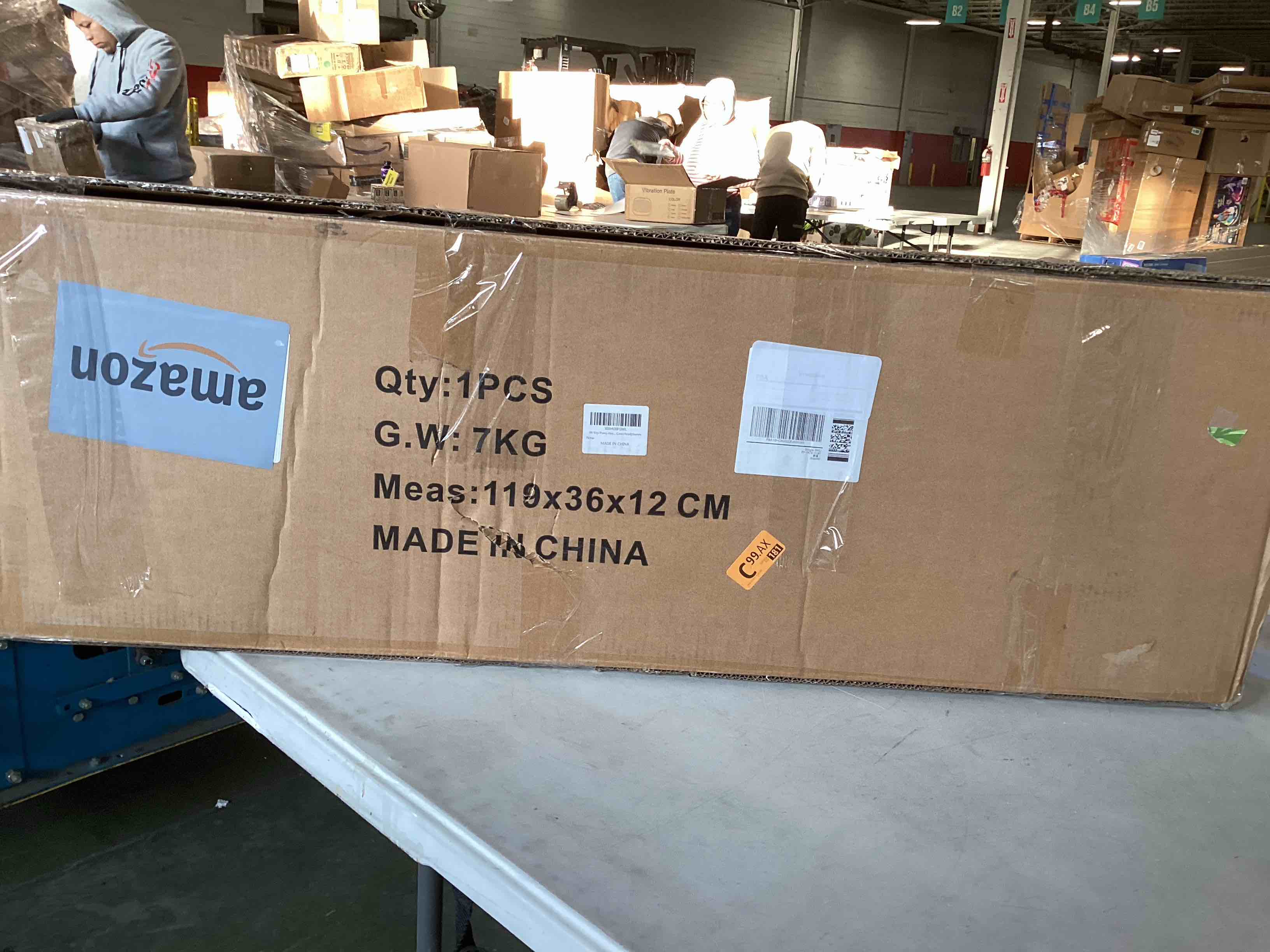 https://s3.amazonaws.com/lotting-images-prod/bidfta/TEA2104536_1737036641702.jpeg