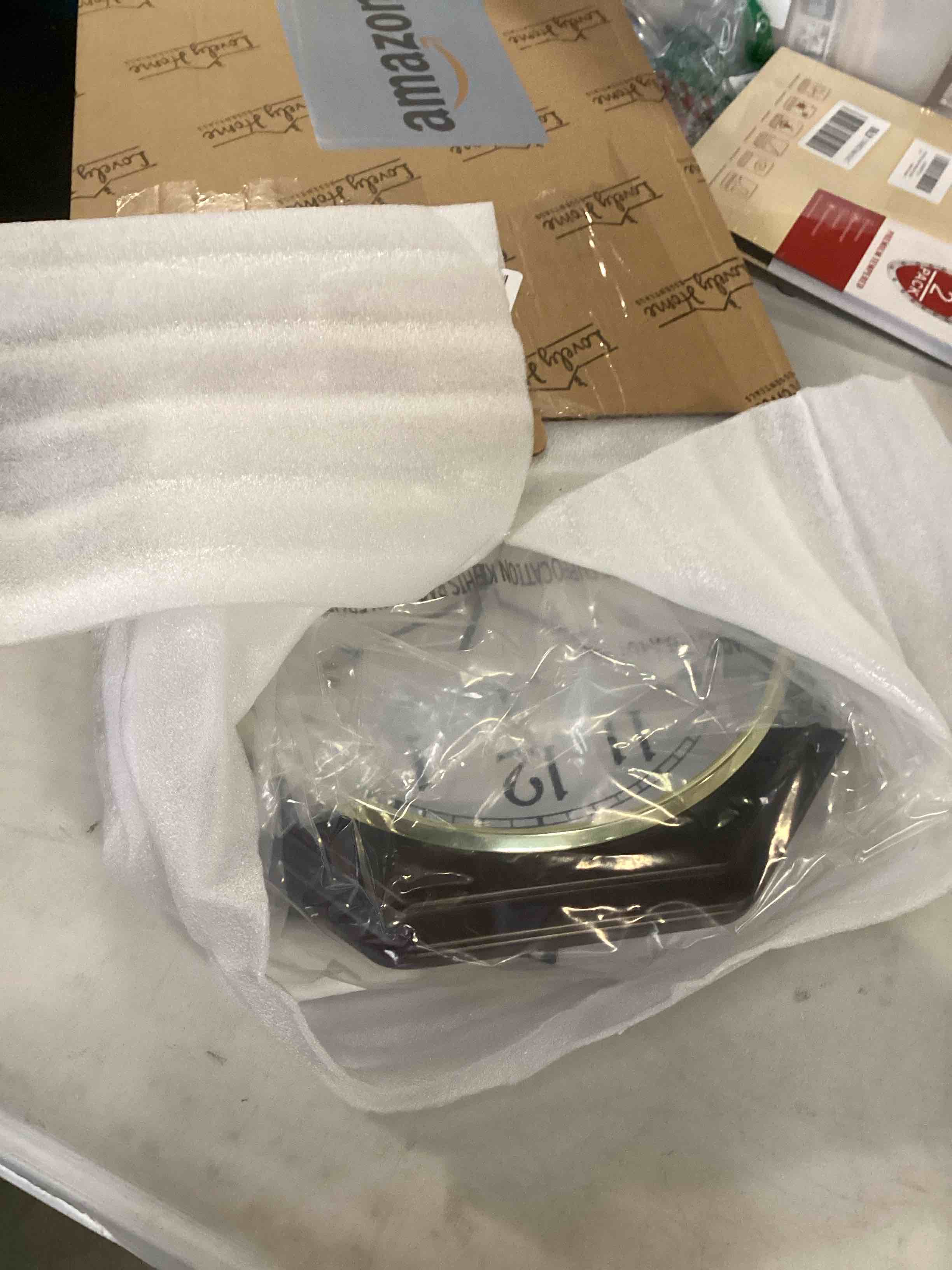 https://s3.amazonaws.com/lotting-images-prod/bidfta/TEA2104718_1737056720822.jpeg