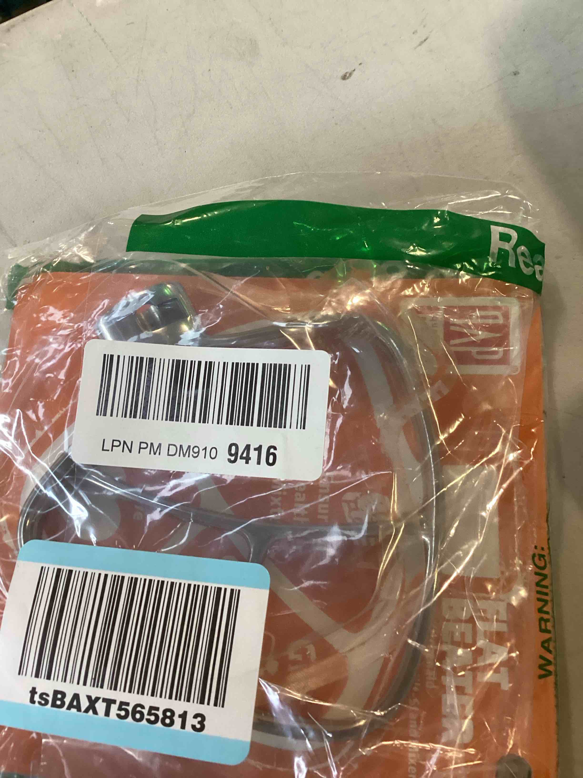 https://s3.amazonaws.com/lotting-images-prod/bidfta/TEA2104774_1737120807700.jpeg
