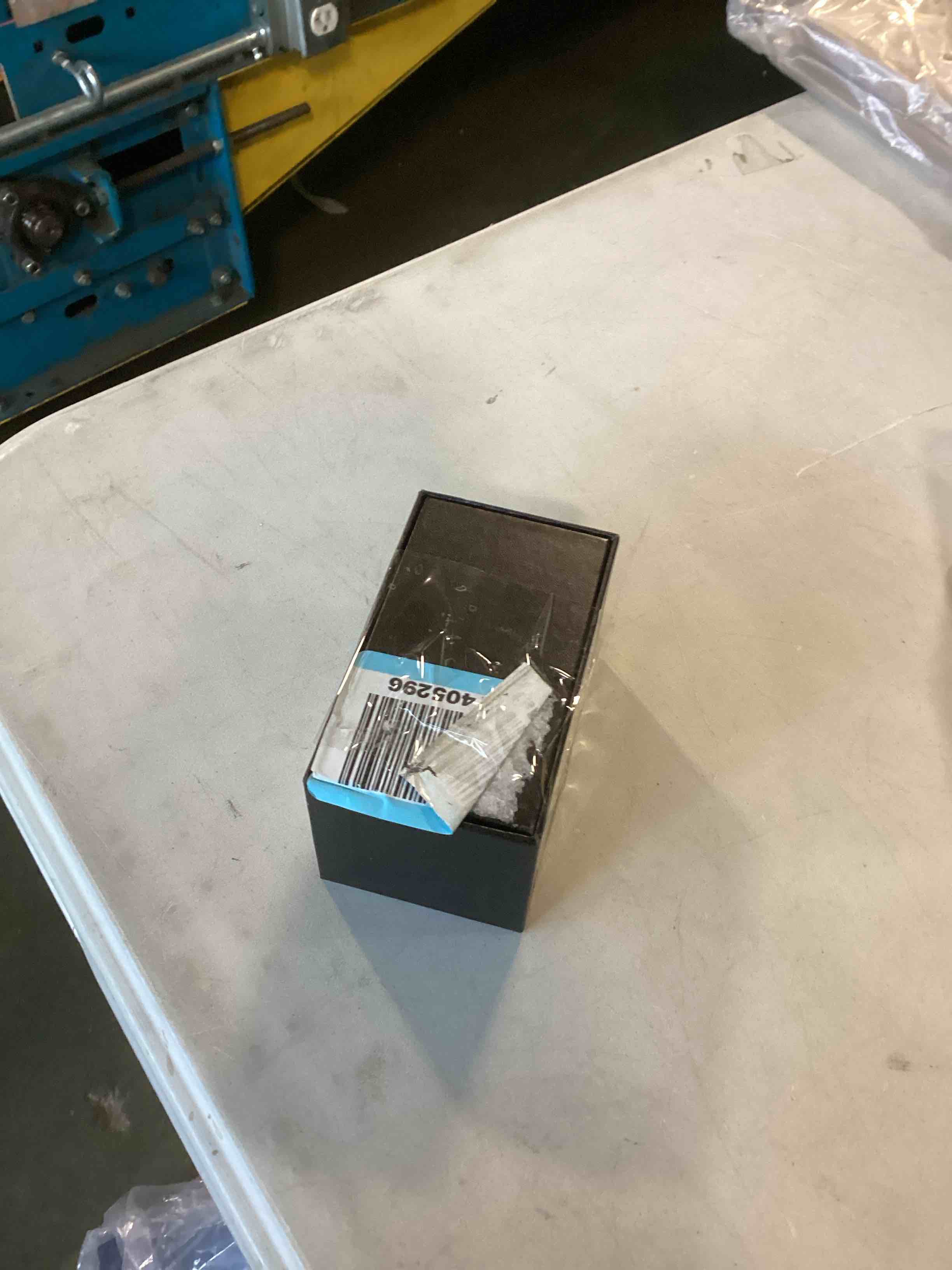https://s3.amazonaws.com/lotting-images-prod/bidfta/TEA2104777_1737120498247.jpeg
