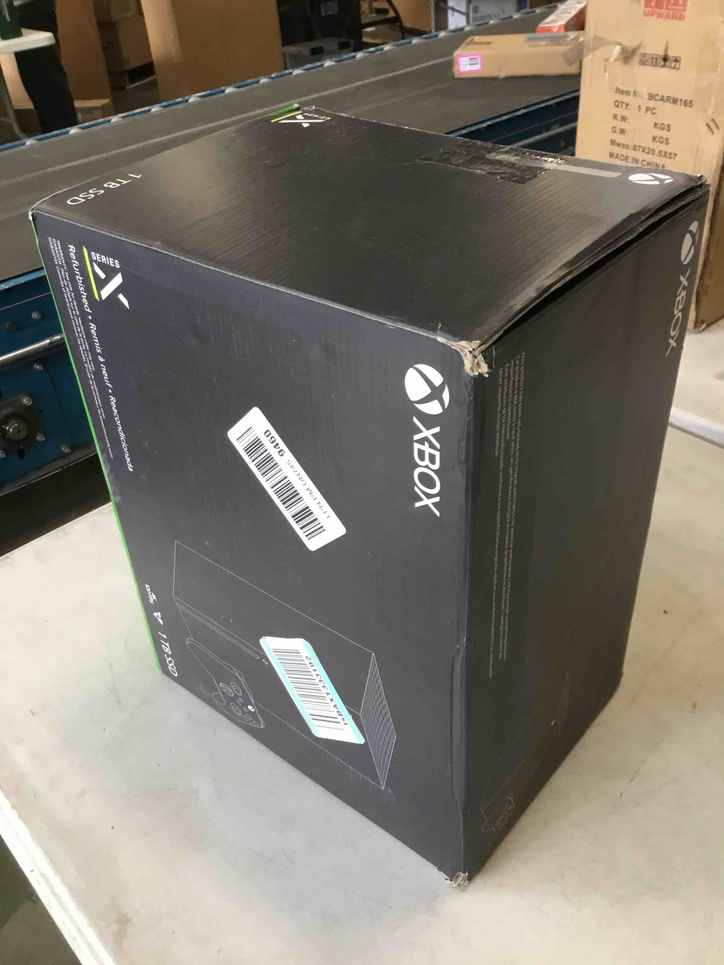 https://s3.amazonaws.com/lotting-images-prod/bidfta/TEA2105120_1737564393817.jpeg