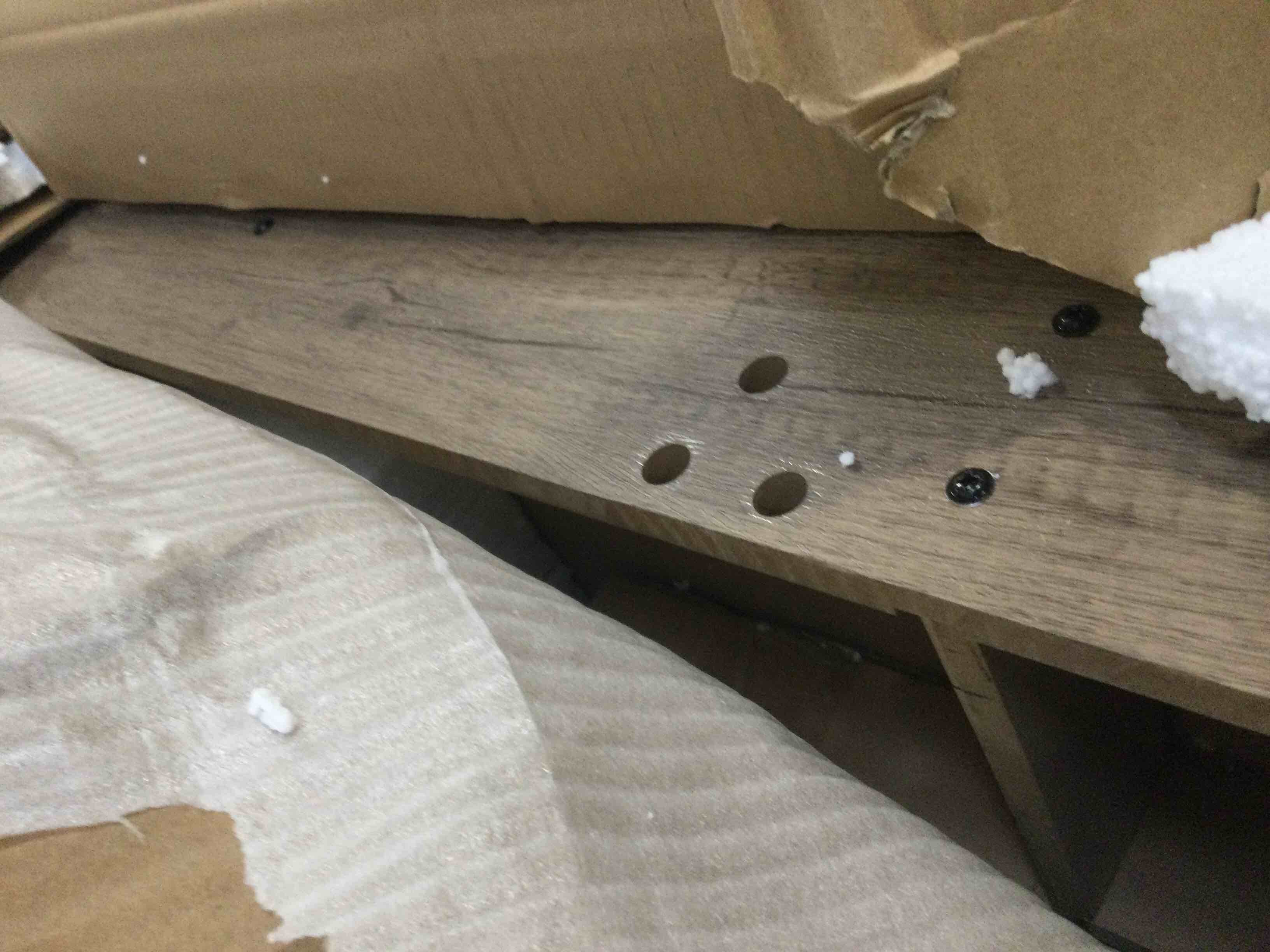 https://s3.amazonaws.com/lotting-images-prod/bidfta/TEA2105258_1737729057131.jpeg