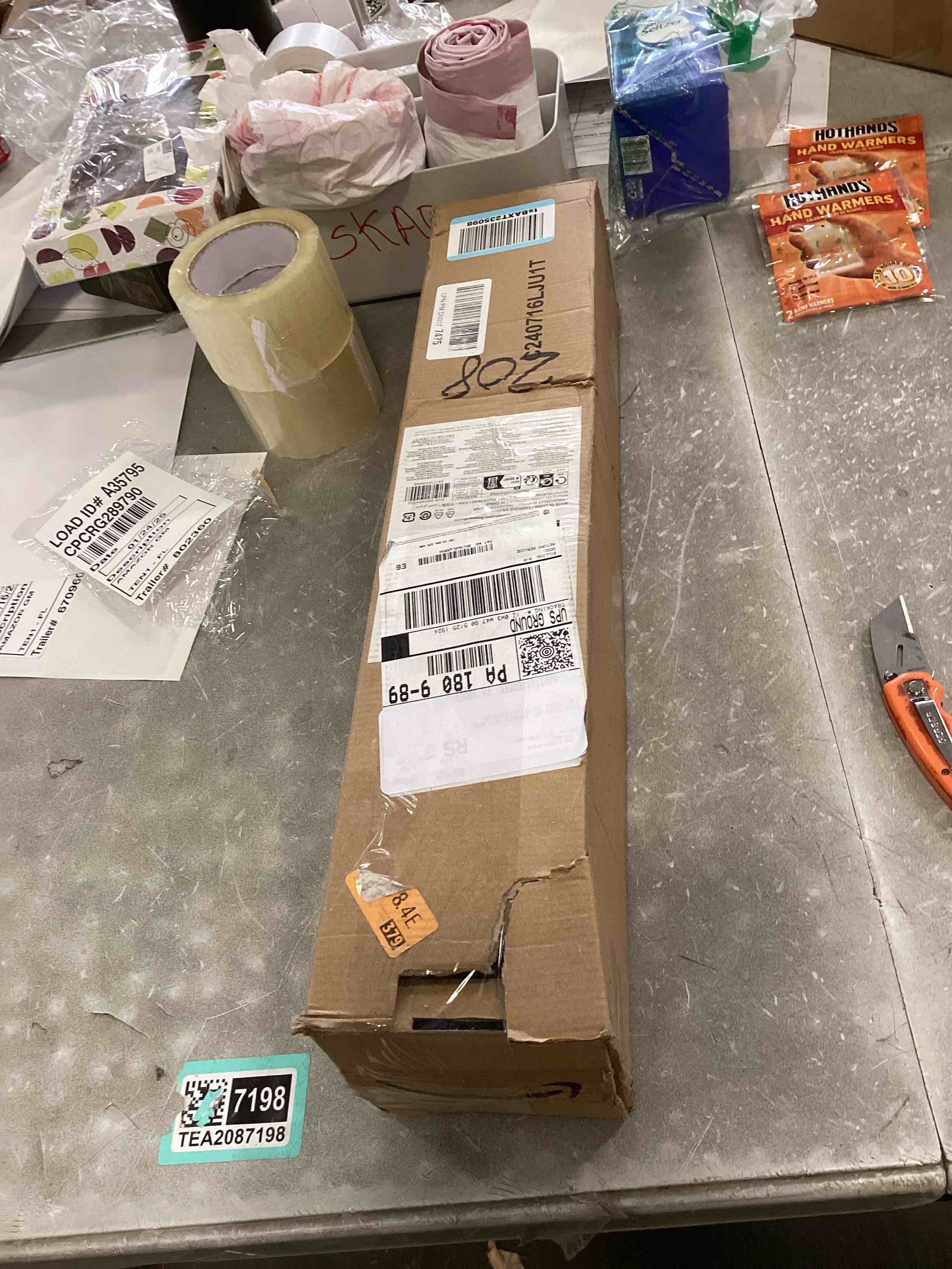 https://s3.amazonaws.com/lotting-images-prod/bidfta/TEA2105452_1737999955744.jpeg