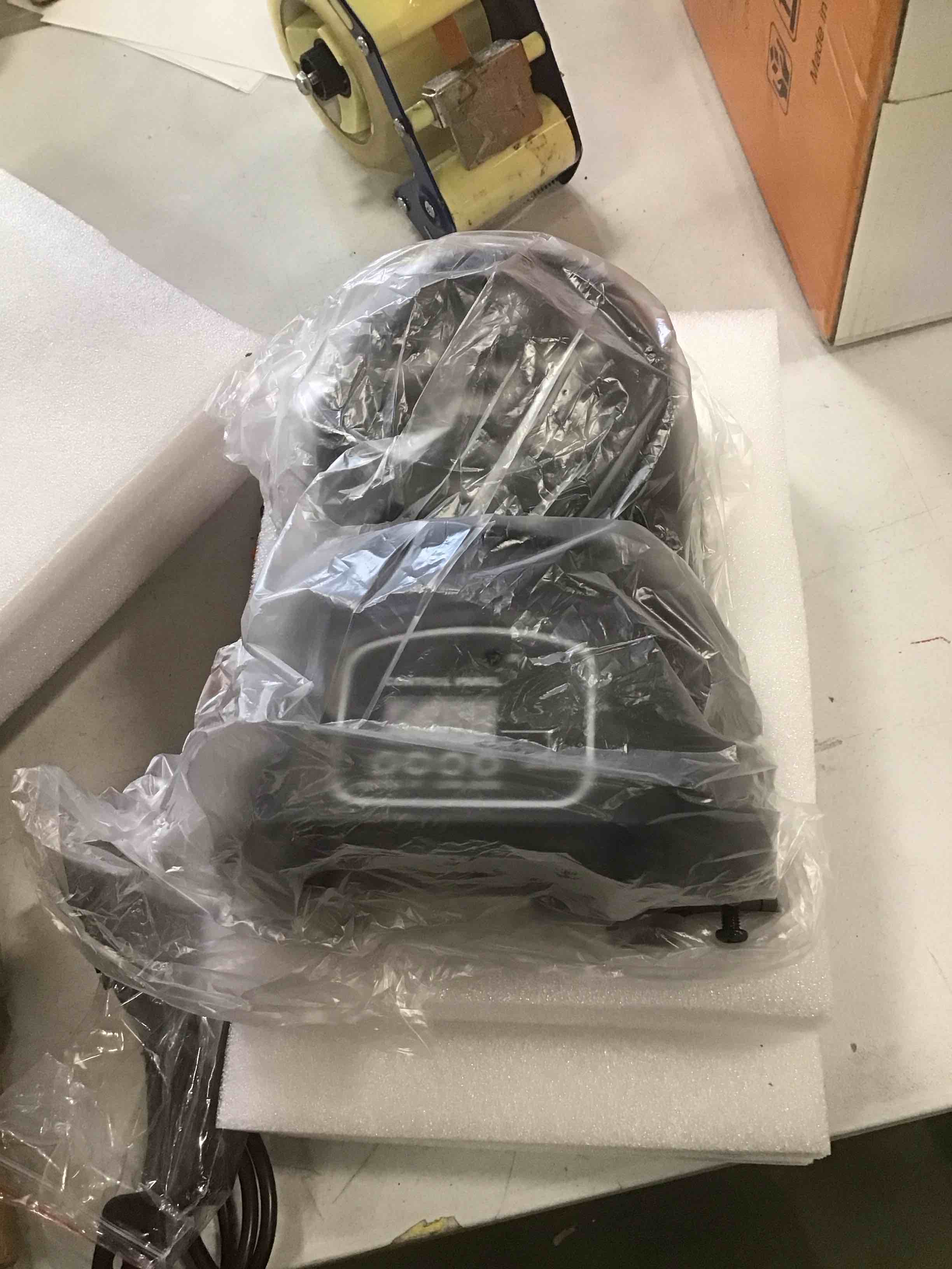 https://s3.amazonaws.com/lotting-images-prod/bidfta/TEA2106237_1738261418276.jpeg