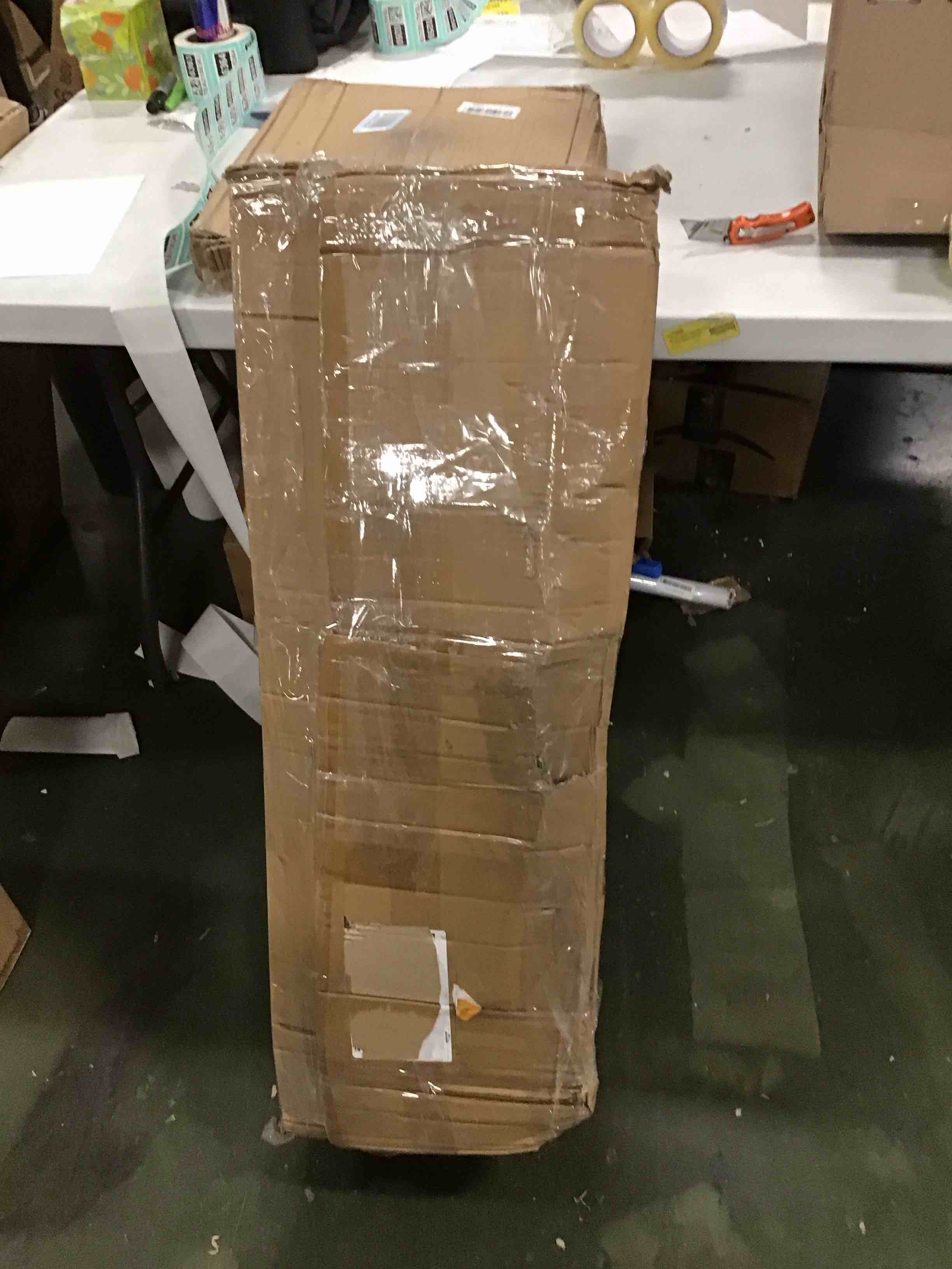 https://s3.amazonaws.com/lotting-images-prod/bidfta/TEA2106348_1738331087284.jpeg