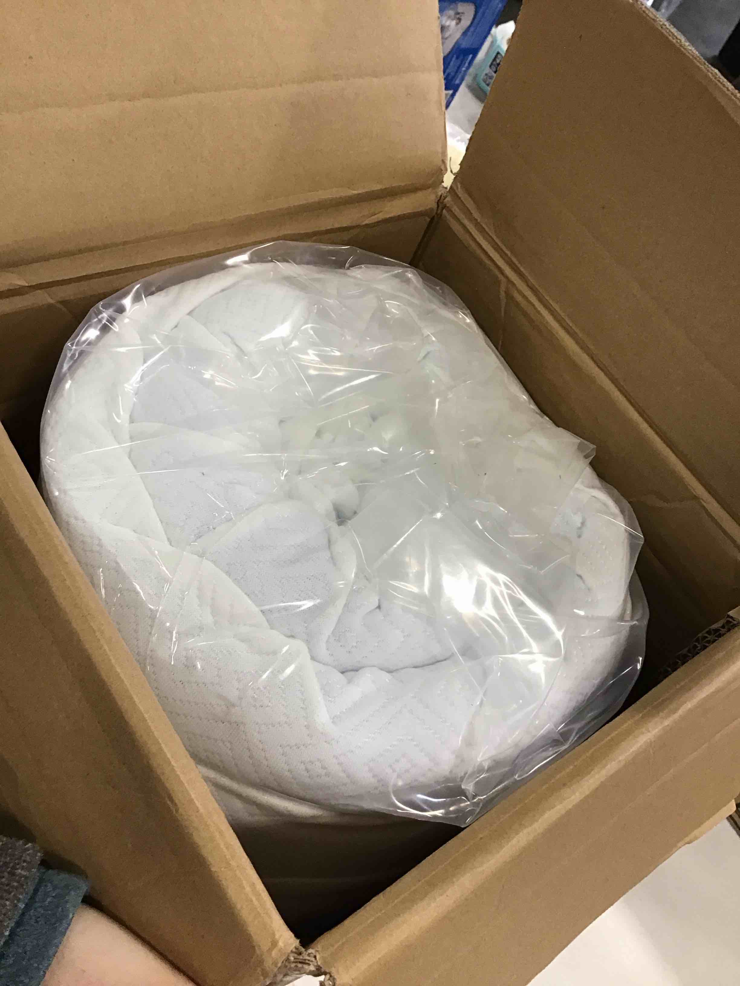 https://s3.amazonaws.com/lotting-images-prod/bidfta/TEA2106953_1738777528027.jpeg