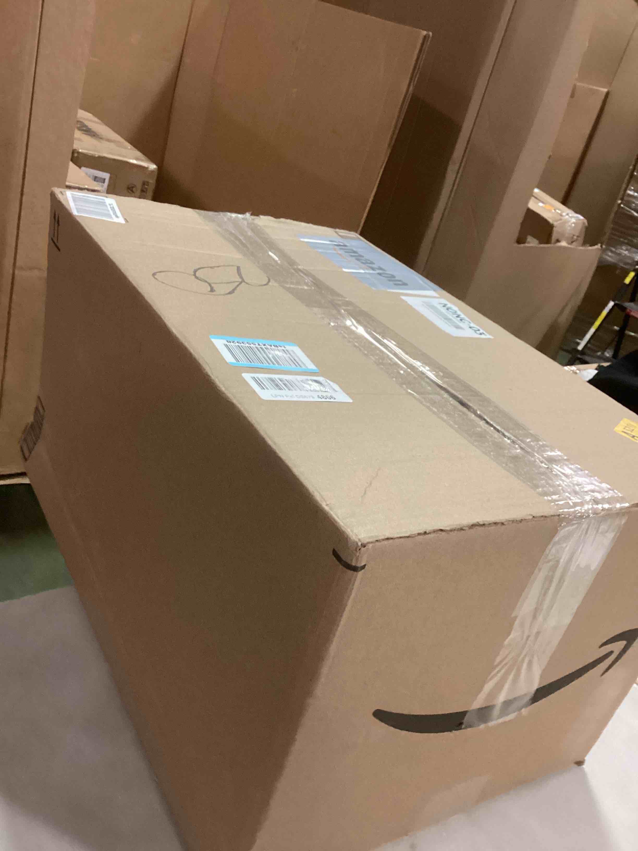 https://s3.amazonaws.com/lotting-images-prod/bidfta/TEA2107120_1736519020776.jpeg