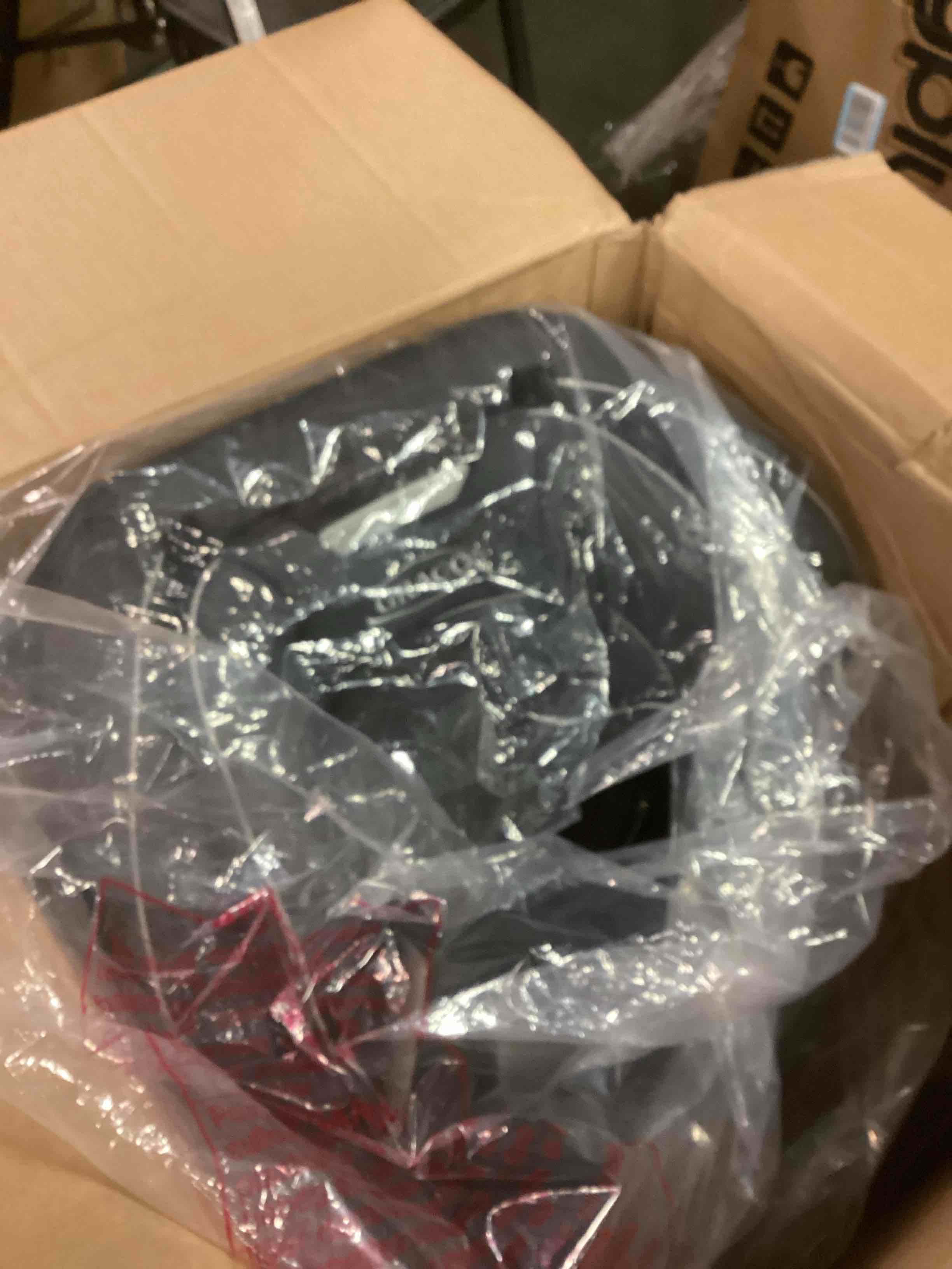https://s3.amazonaws.com/lotting-images-prod/bidfta/TEA2107182_1736531082855.jpeg