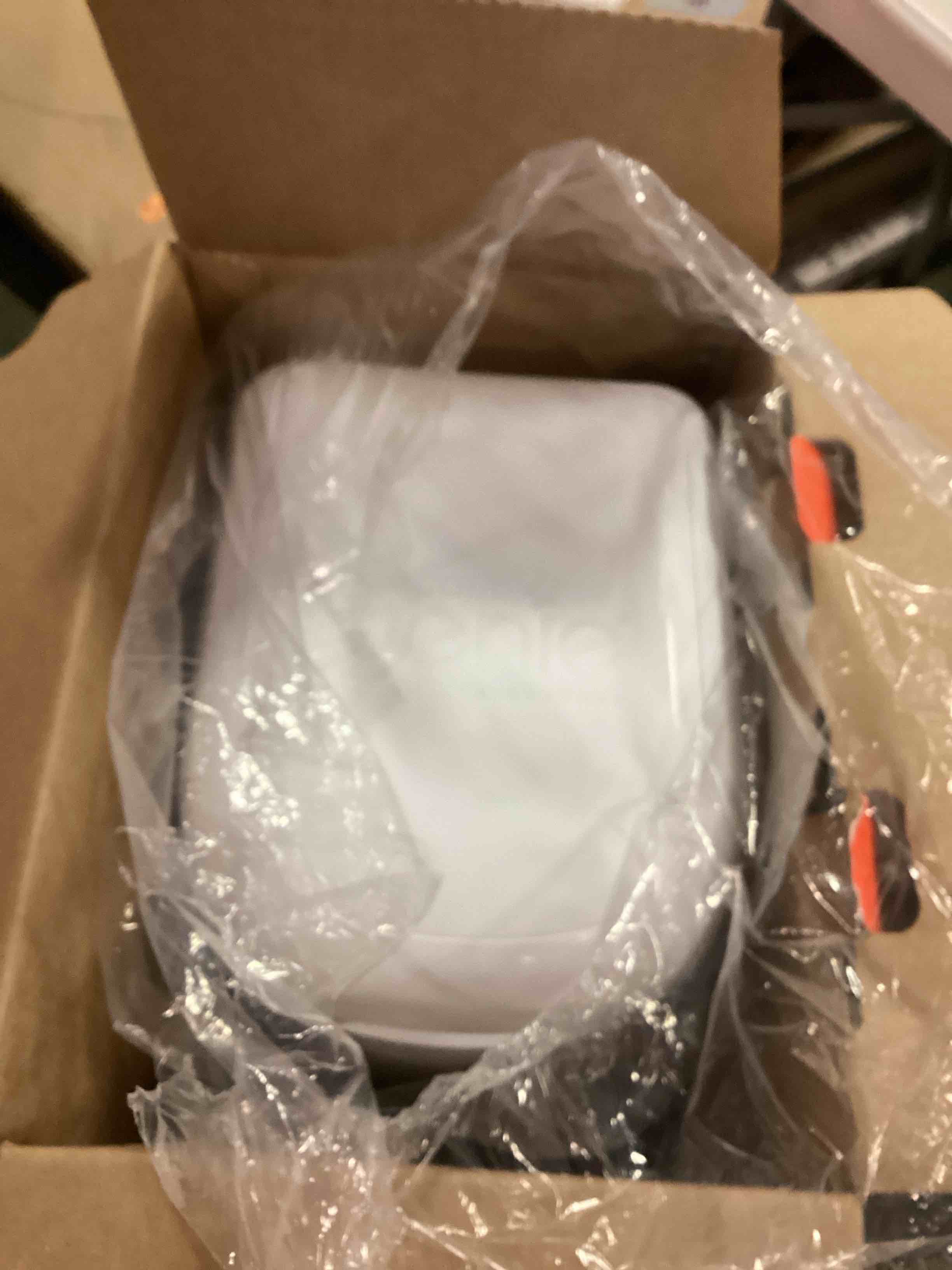 https://s3.amazonaws.com/lotting-images-prod/bidfta/TEA2107374_1736797621115.jpeg