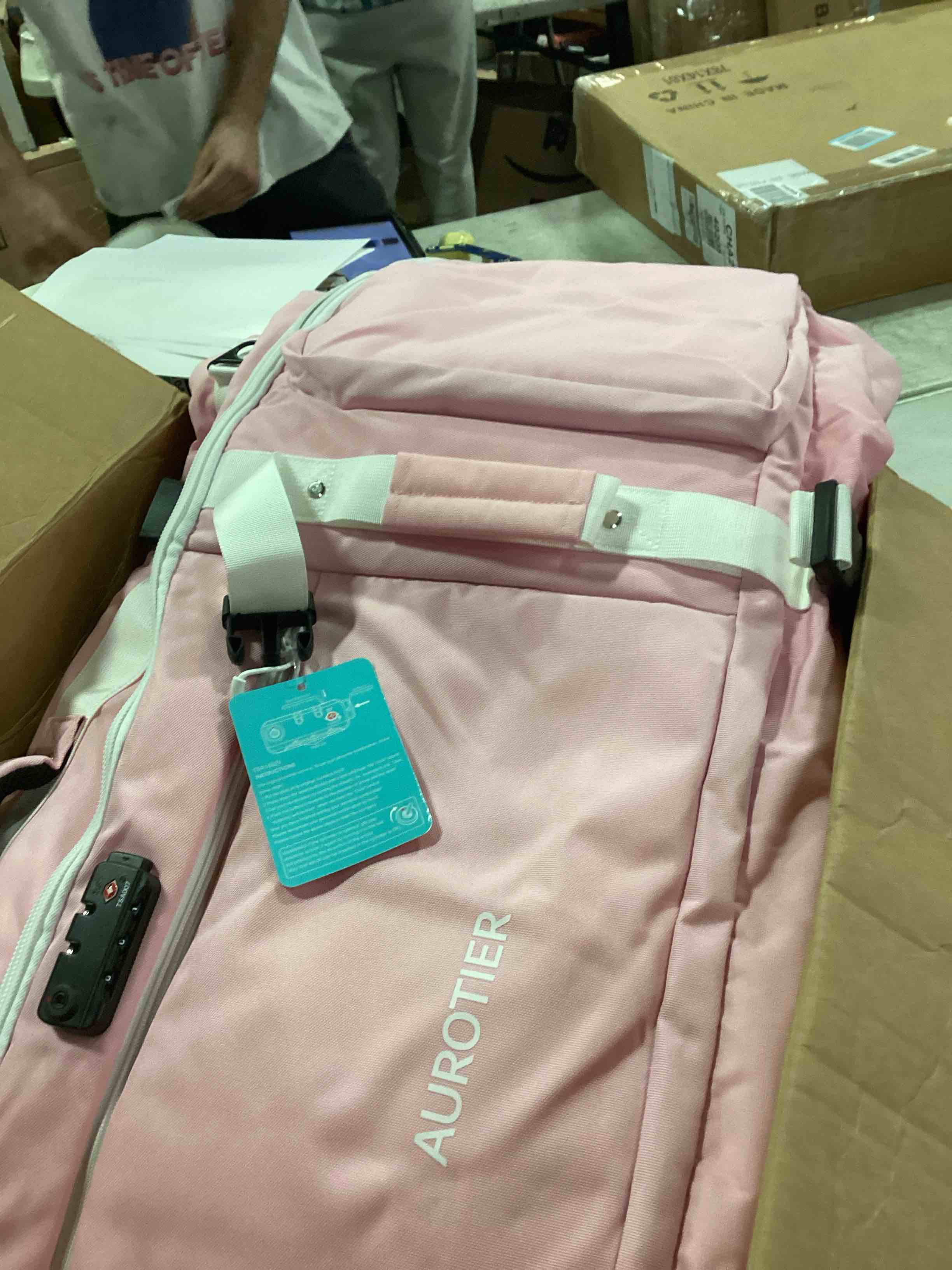 https://s3.amazonaws.com/lotting-images-prod/bidfta/TEA2107377_1736797209264.jpeg