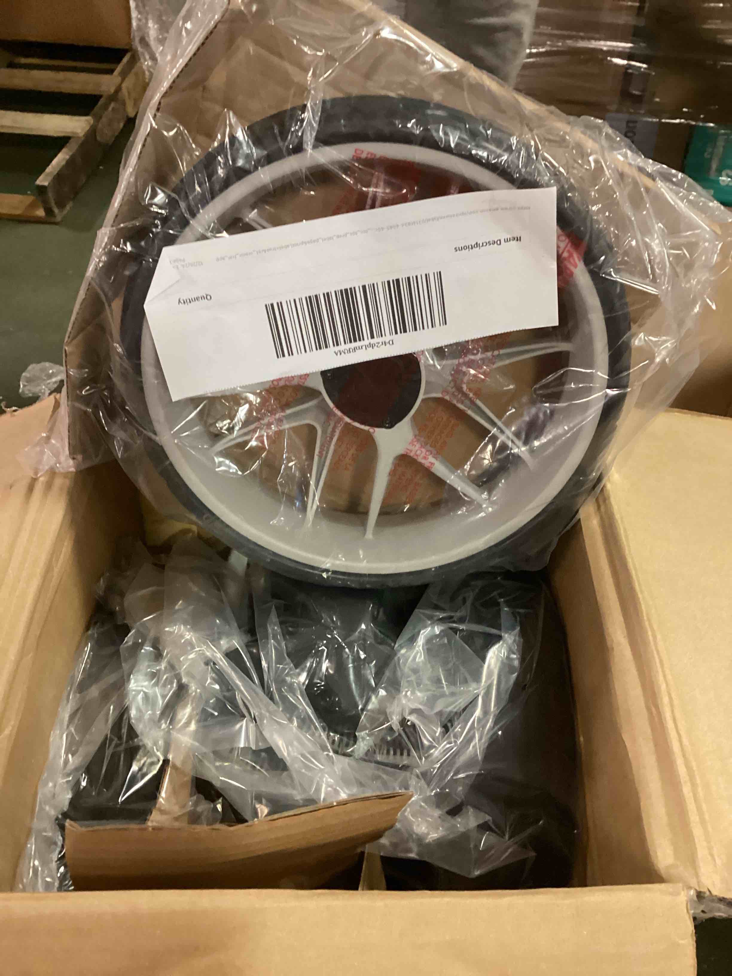 https://s3.amazonaws.com/lotting-images-prod/bidfta/TEA2107412_1736792539140.jpeg