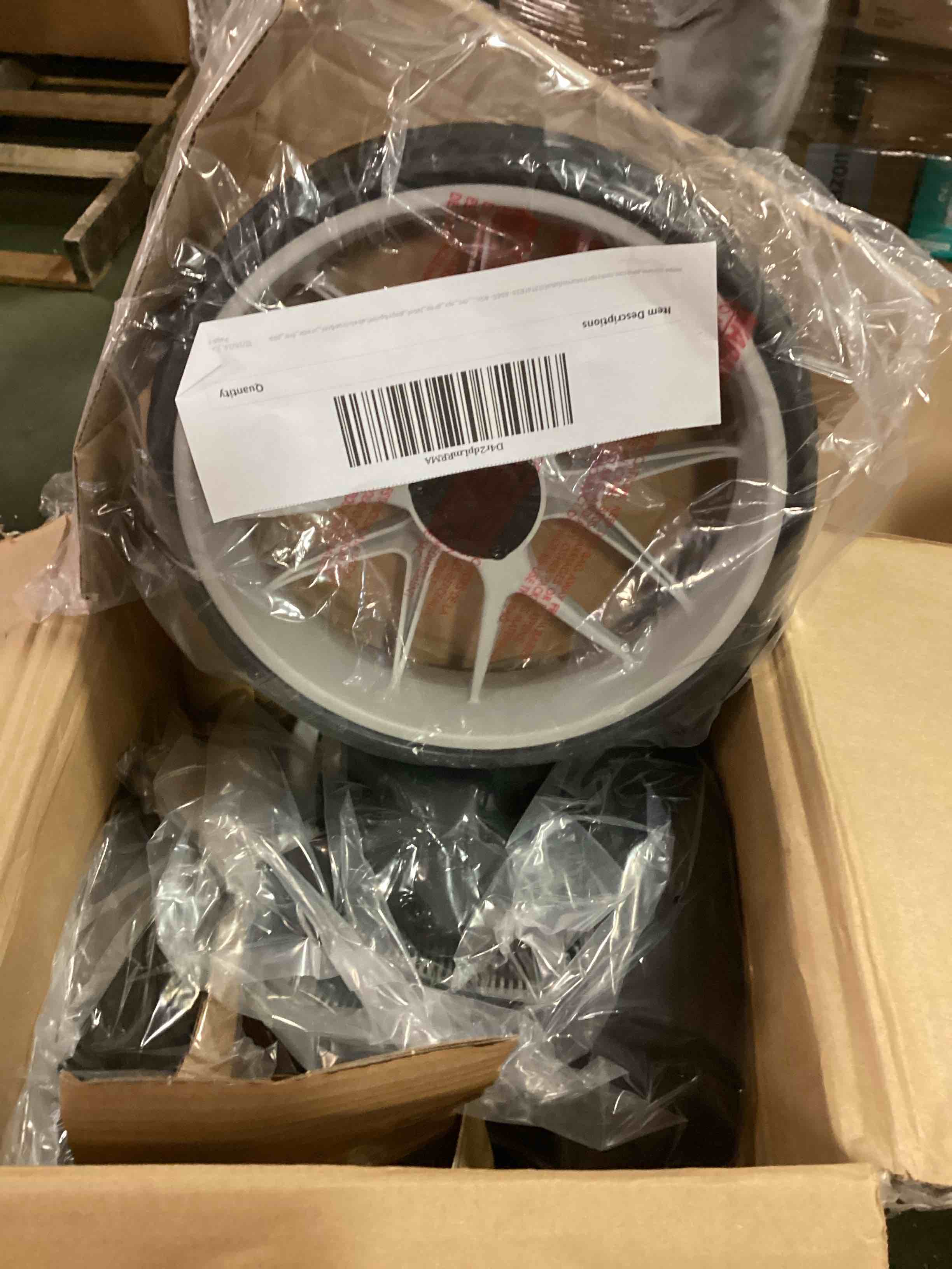 https://s3.amazonaws.com/lotting-images-prod/bidfta/TEA2107412_1736792539969.jpeg
