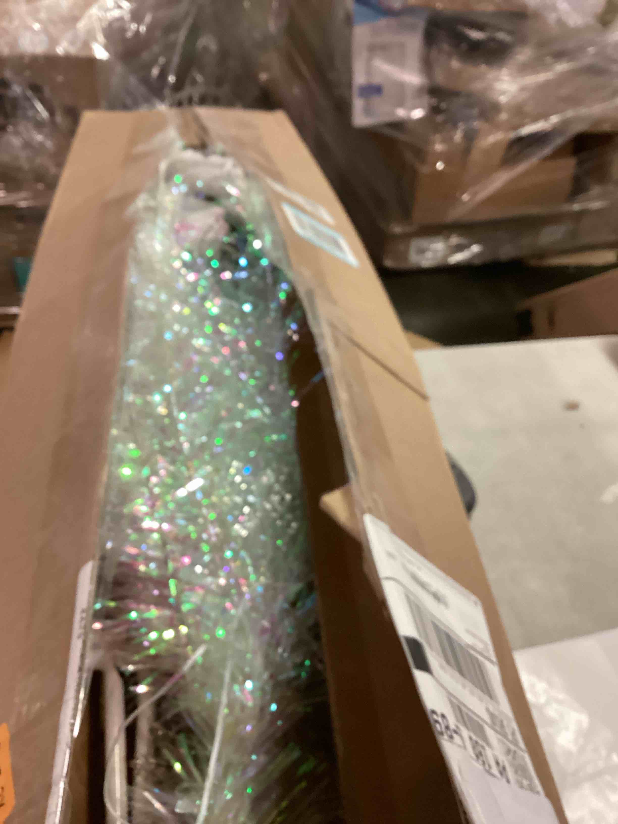 https://s3.amazonaws.com/lotting-images-prod/bidfta/TEA2107414_1736792322368.jpeg