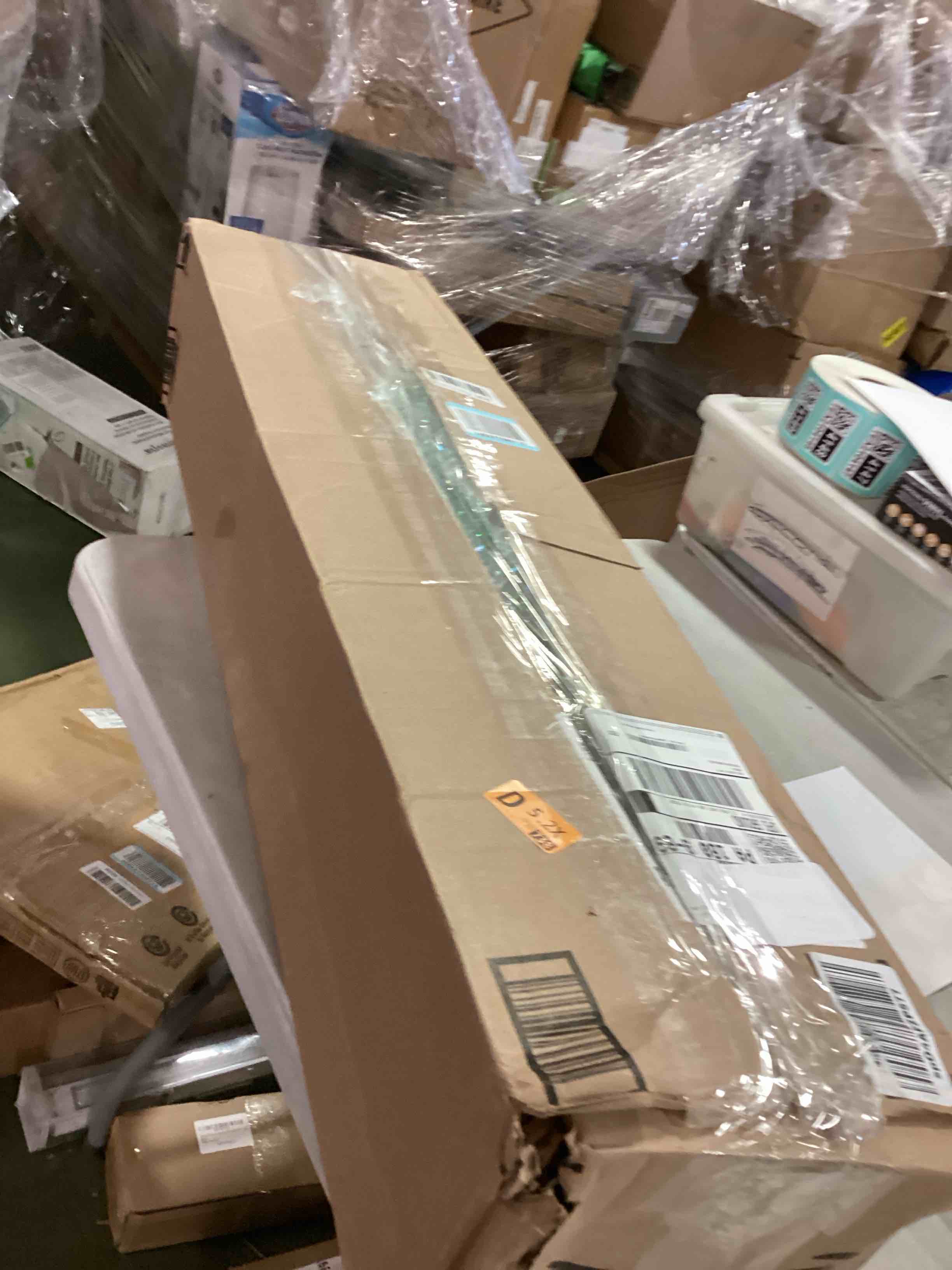 https://s3.amazonaws.com/lotting-images-prod/bidfta/TEA2107414_1736792345342.jpeg