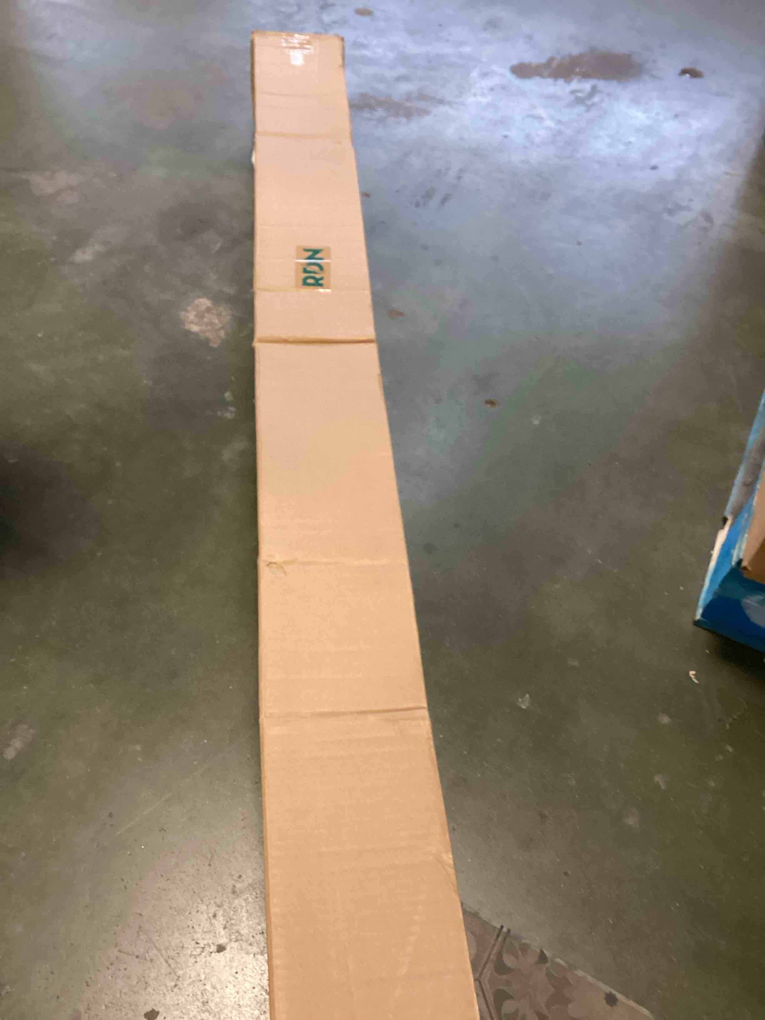 https://s3.amazonaws.com/lotting-images-prod/bidfta/TEA2107524_1736862192335.jpeg