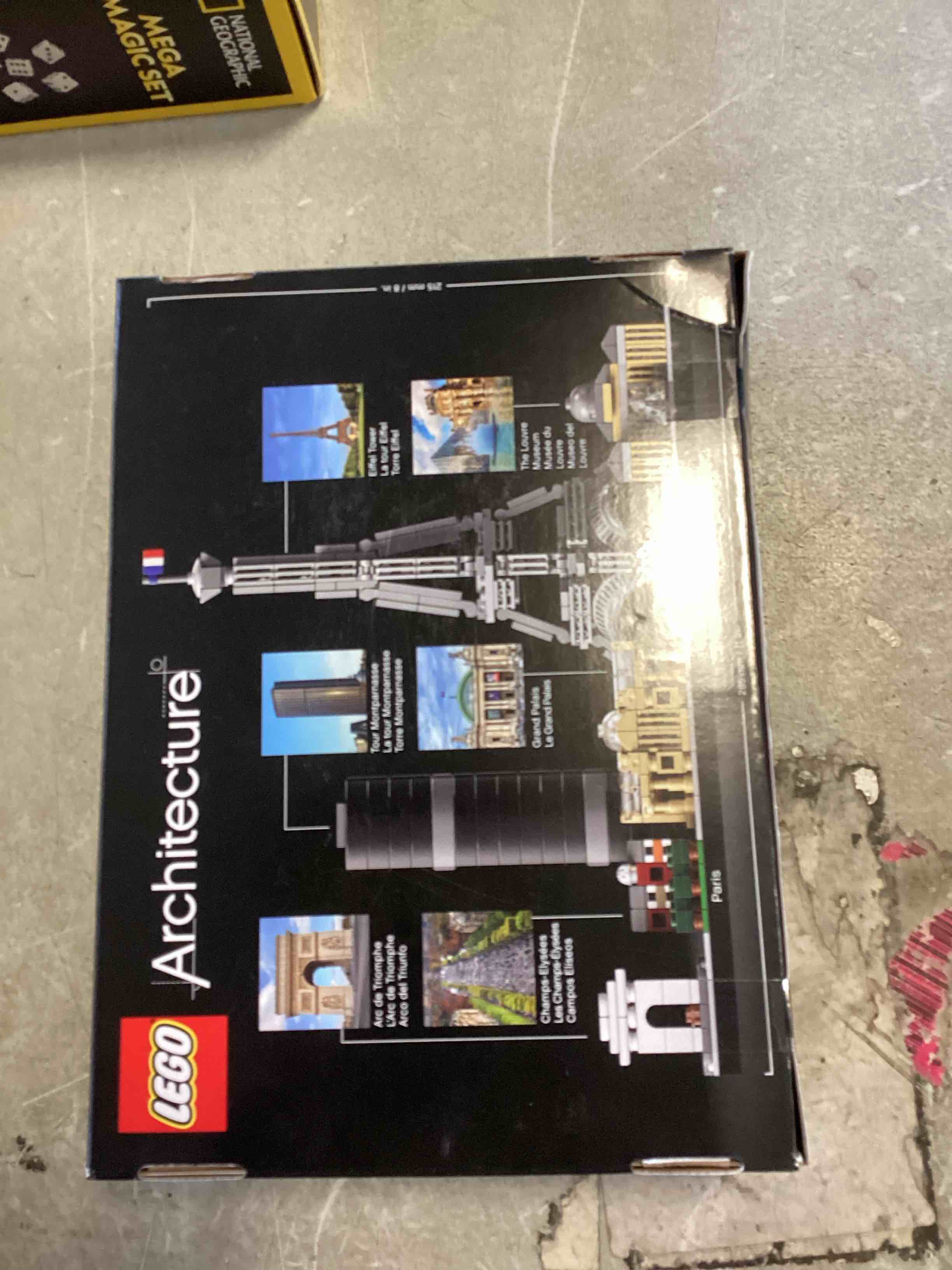 https://s3.amazonaws.com/lotting-images-prod/bidfta/TEA2109969_1739816291951.jpeg