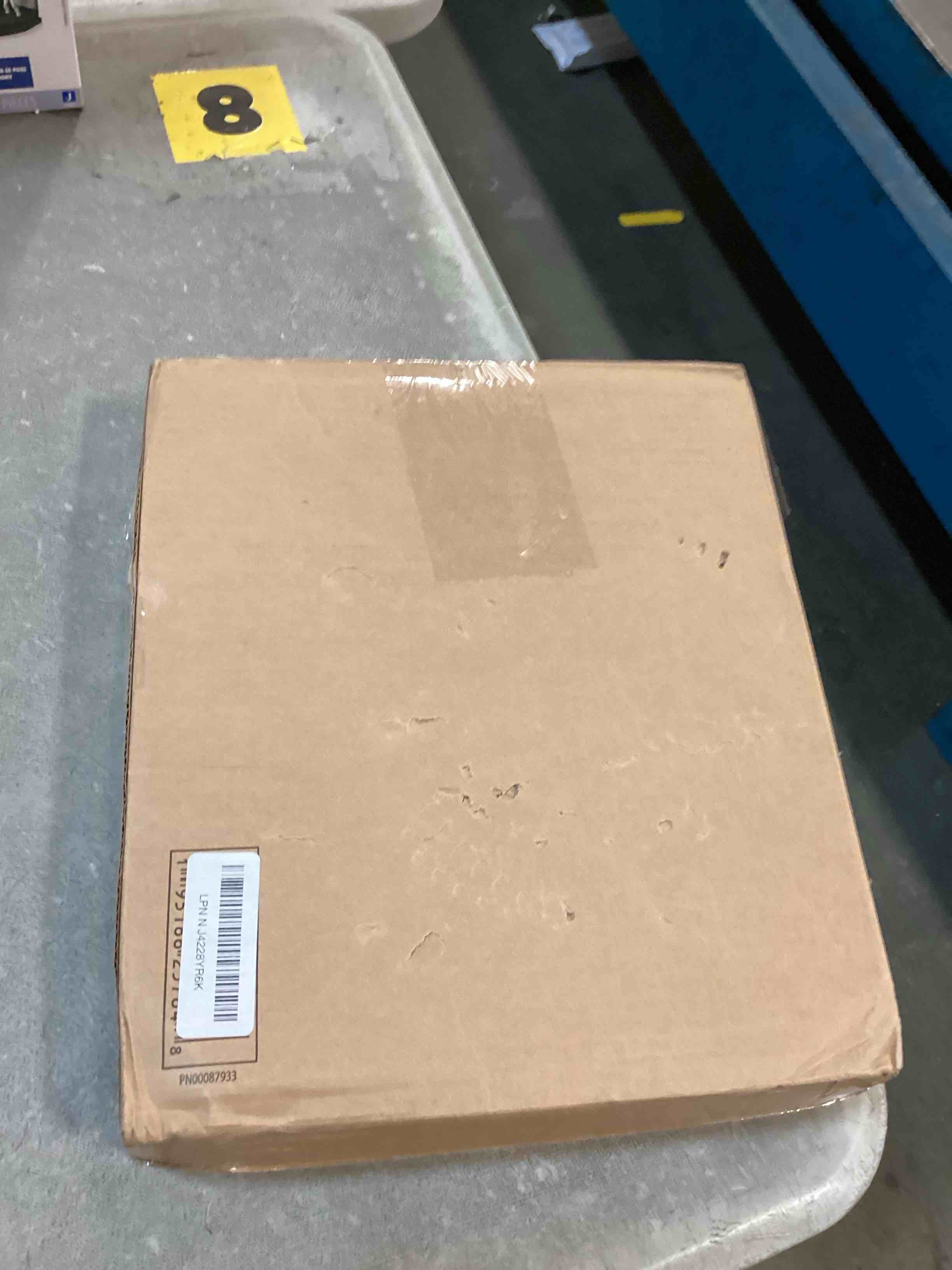 https://s3.amazonaws.com/lotting-images-prod/bidfta/TEA2111274_1739289044350.jpeg