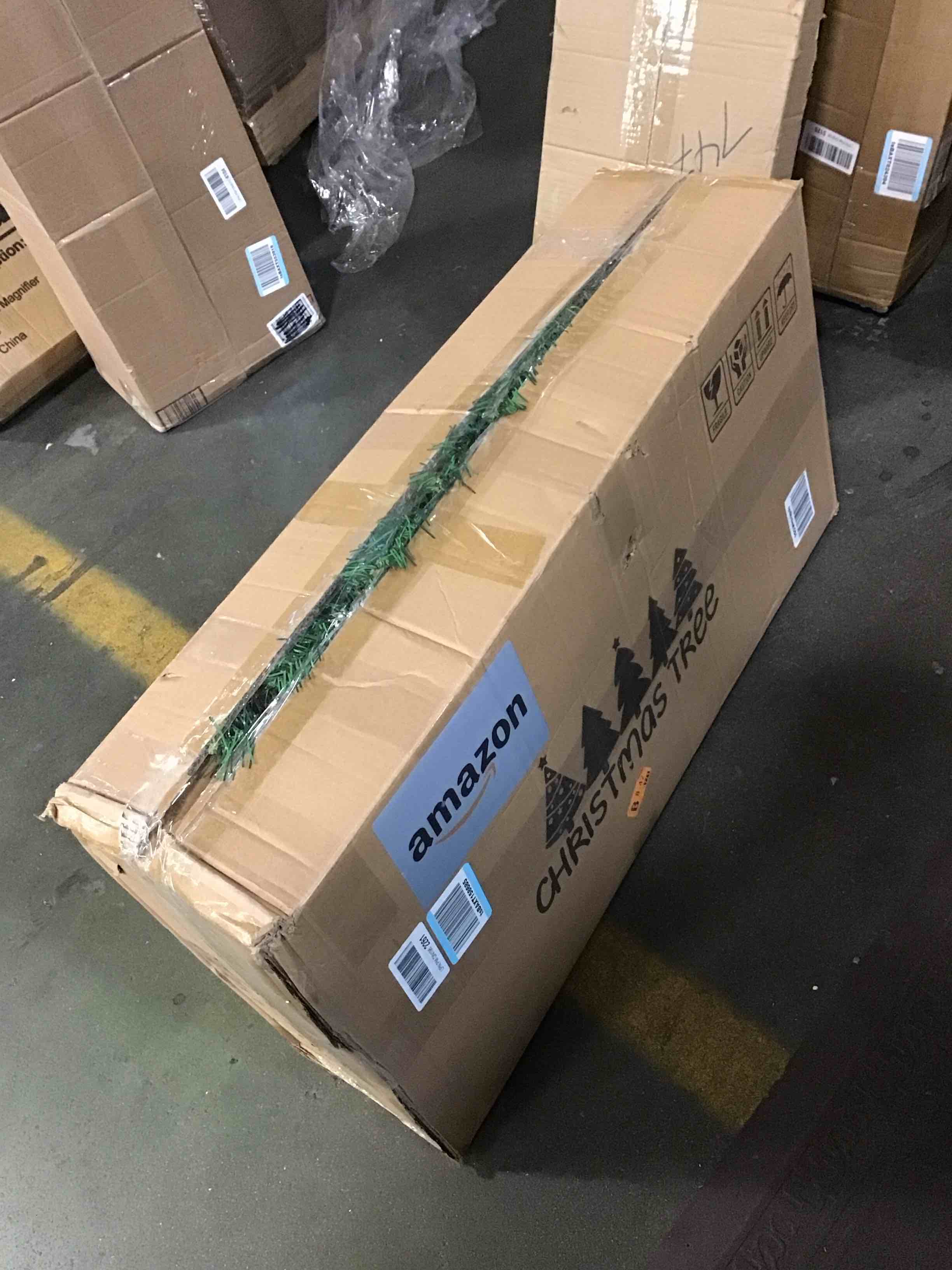 https://s3.amazonaws.com/lotting-images-prod/bidfta/TEA2113288_1737380148098.jpeg