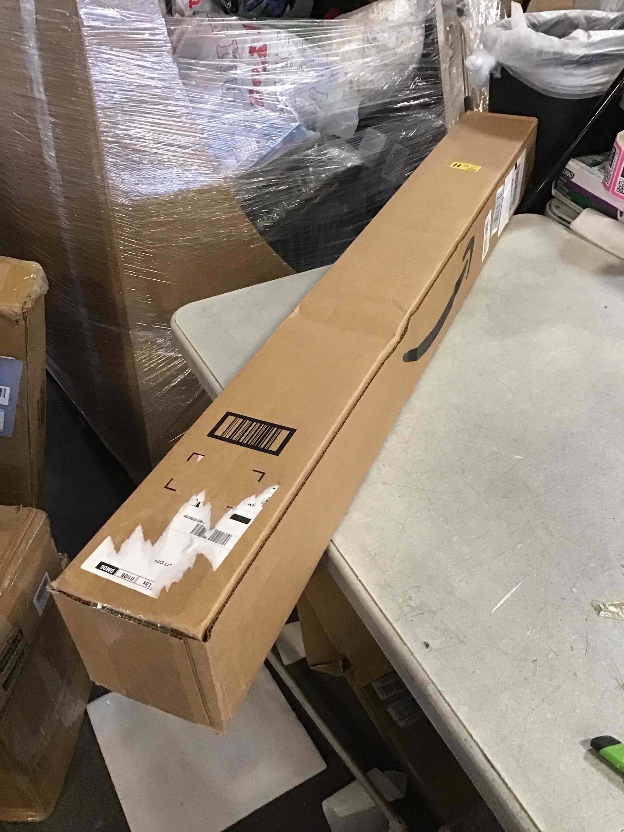 https://s3.amazonaws.com/lotting-images-prod/bidfta/TEA2113397_1737392483739.jpeg