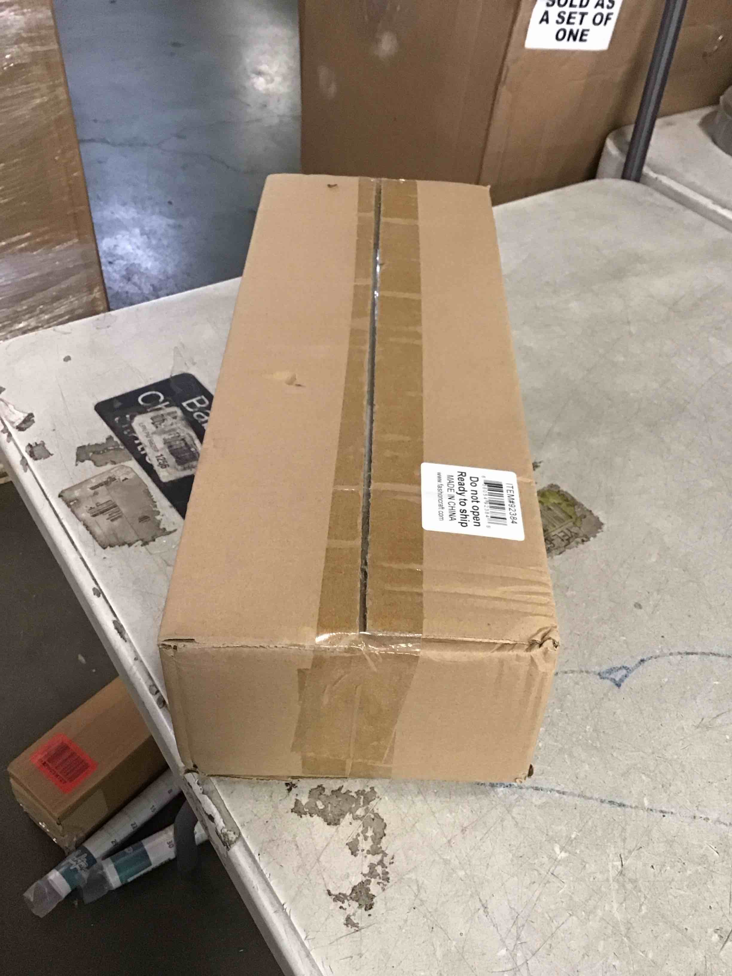 https://s3.amazonaws.com/lotting-images-prod/bidfta/TEA2113949_1737563997826.jpeg