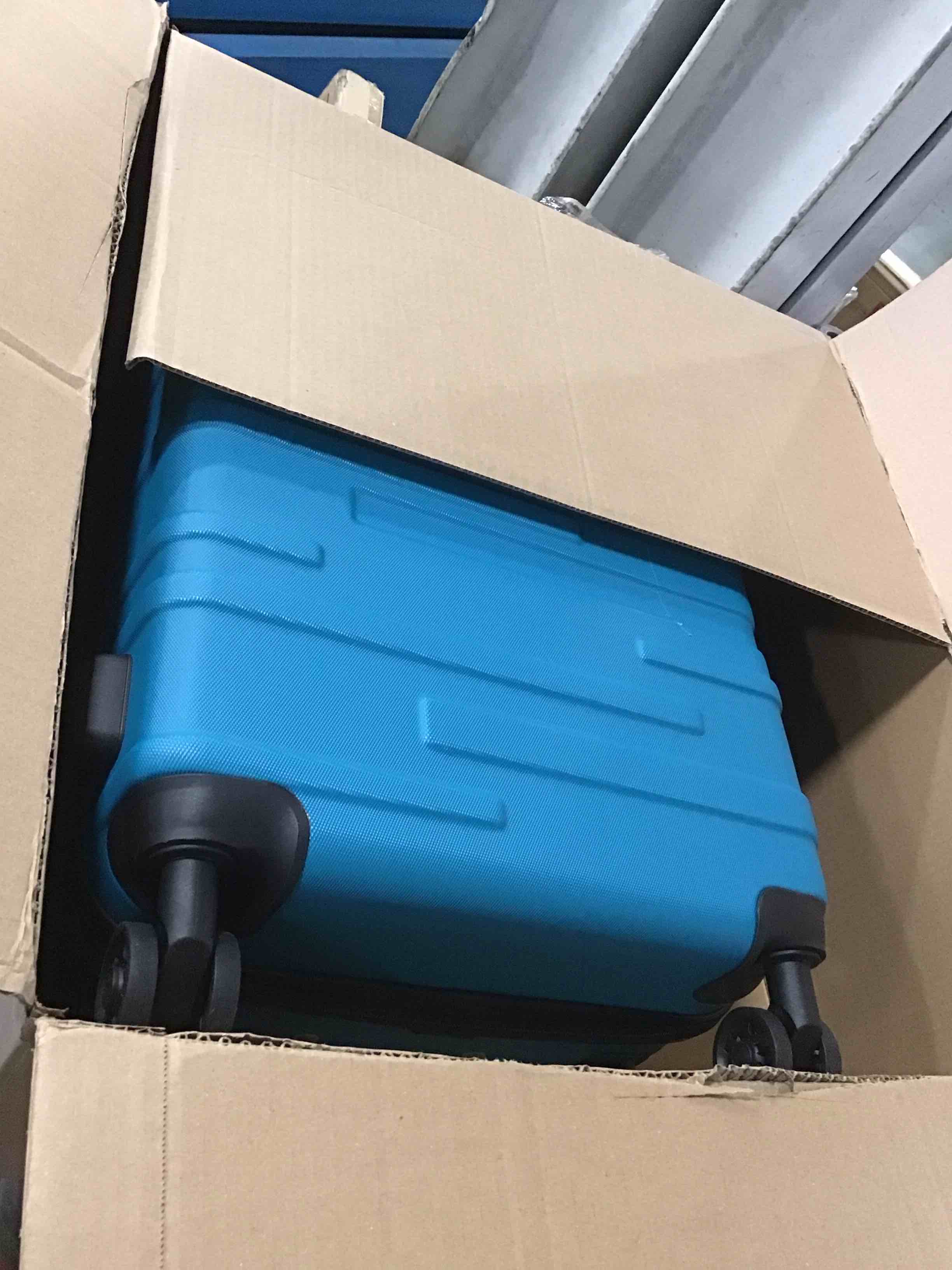 https://s3.amazonaws.com/lotting-images-prod/bidfta/TEA2114341_1737657984895.jpeg