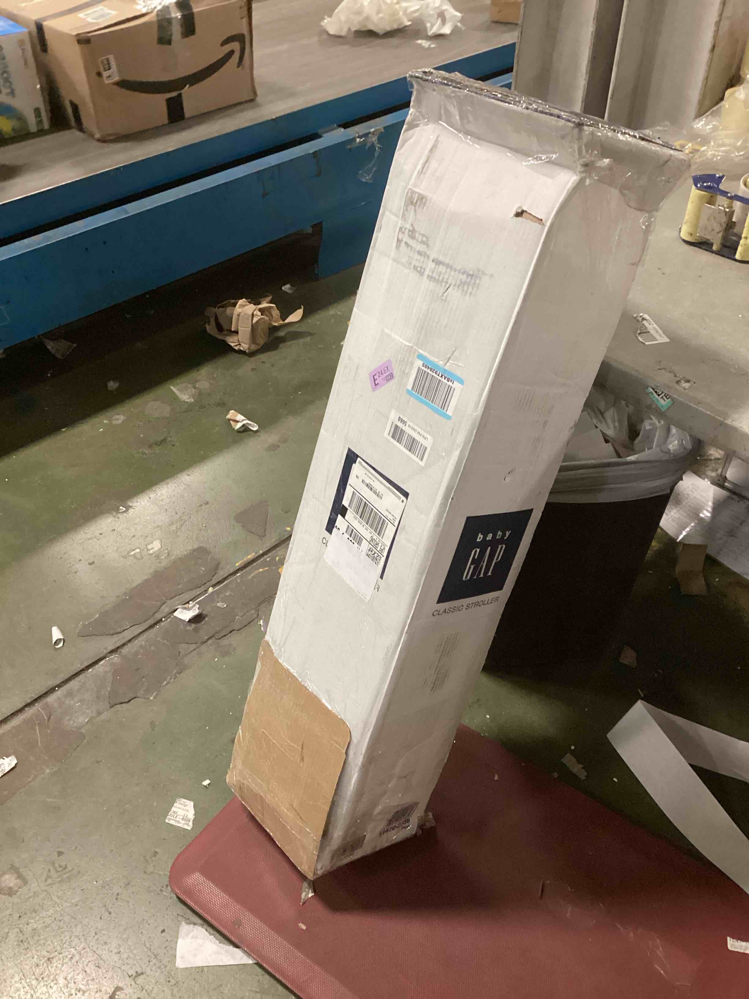 https://s3.amazonaws.com/lotting-images-prod/bidfta/TEA2114390_1737665614933.jpeg
