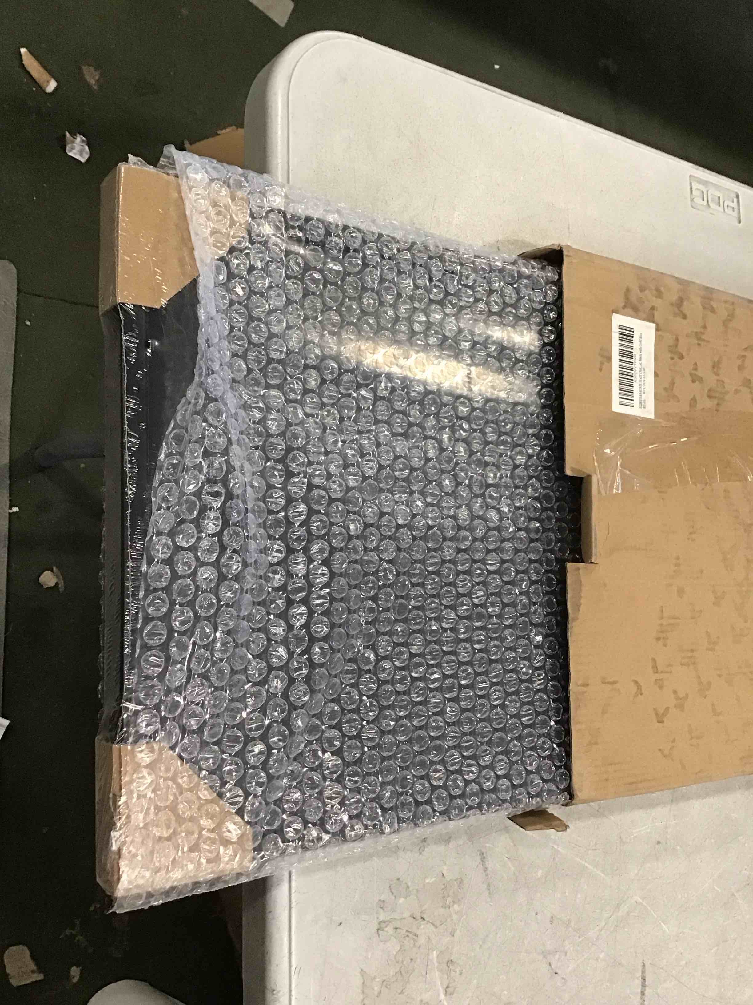 https://s3.amazonaws.com/lotting-images-prod/bidfta/TEA2115016_1738162064123.jpeg