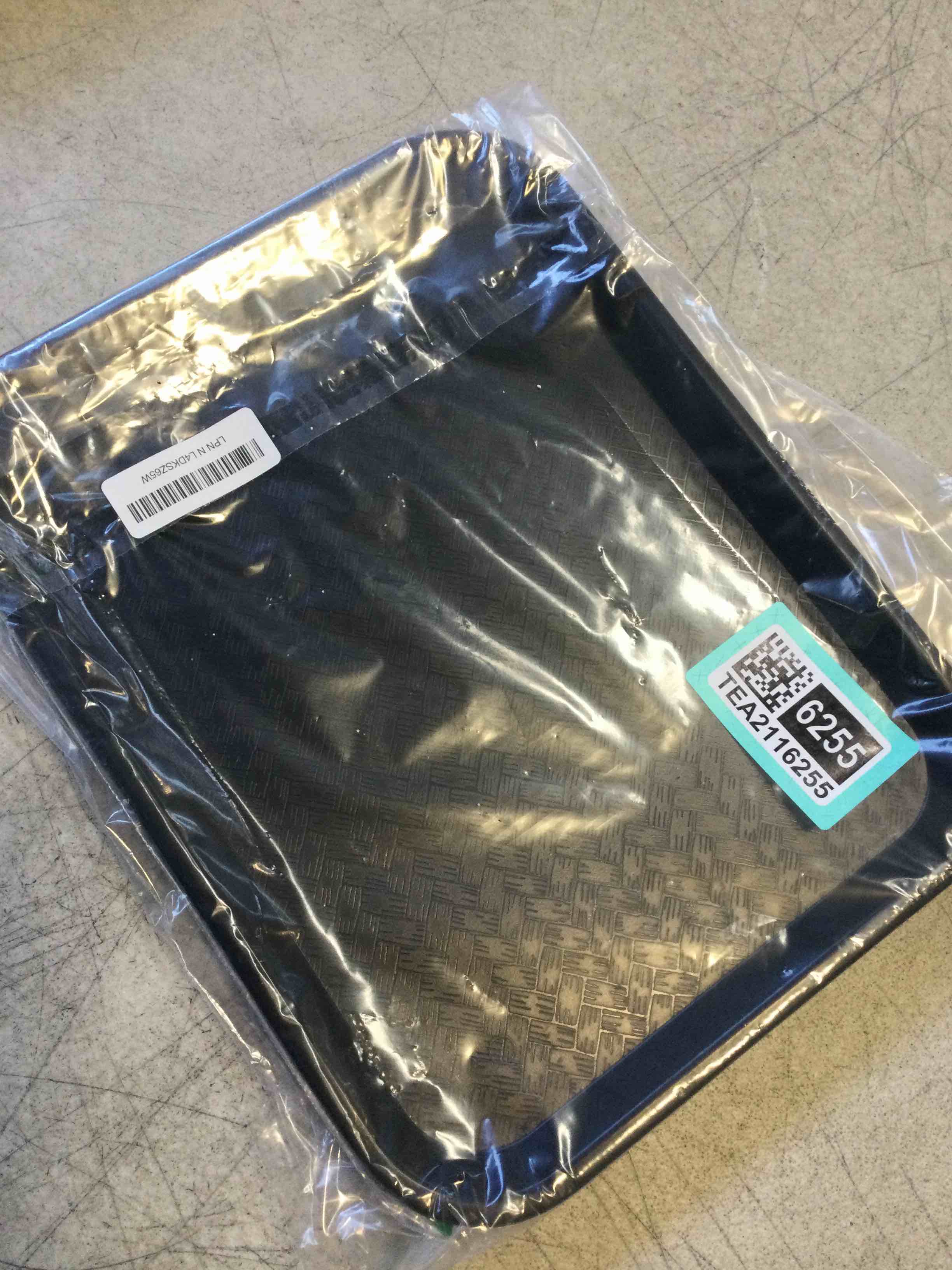 https://s3.amazonaws.com/lotting-images-prod/bidfta/TEA2116255_1737991902108.jpeg