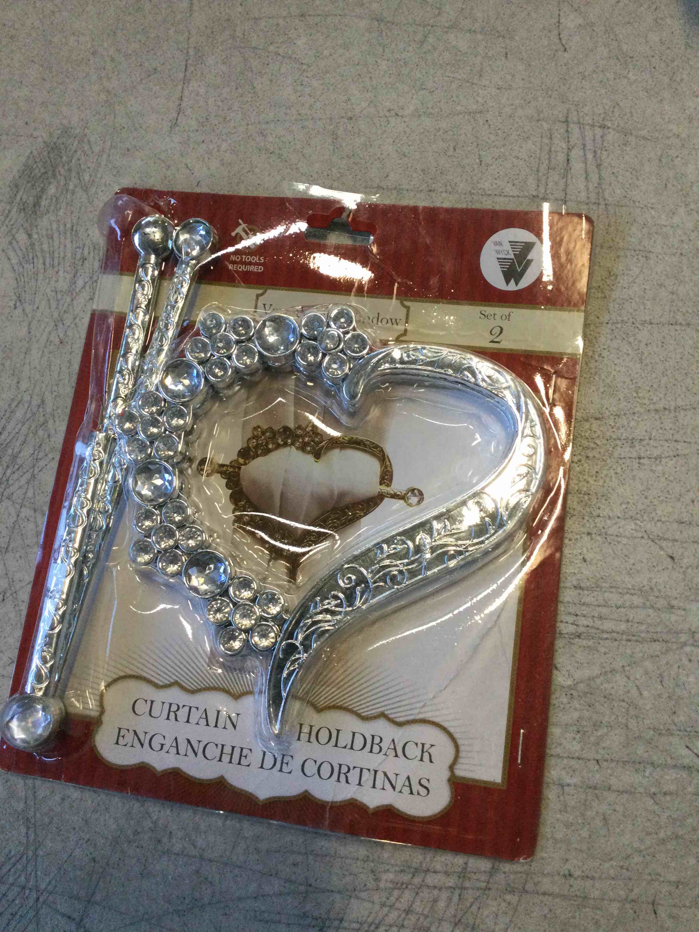 https://s3.amazonaws.com/lotting-images-prod/bidfta/TEA2116256_1737991785809.jpeg