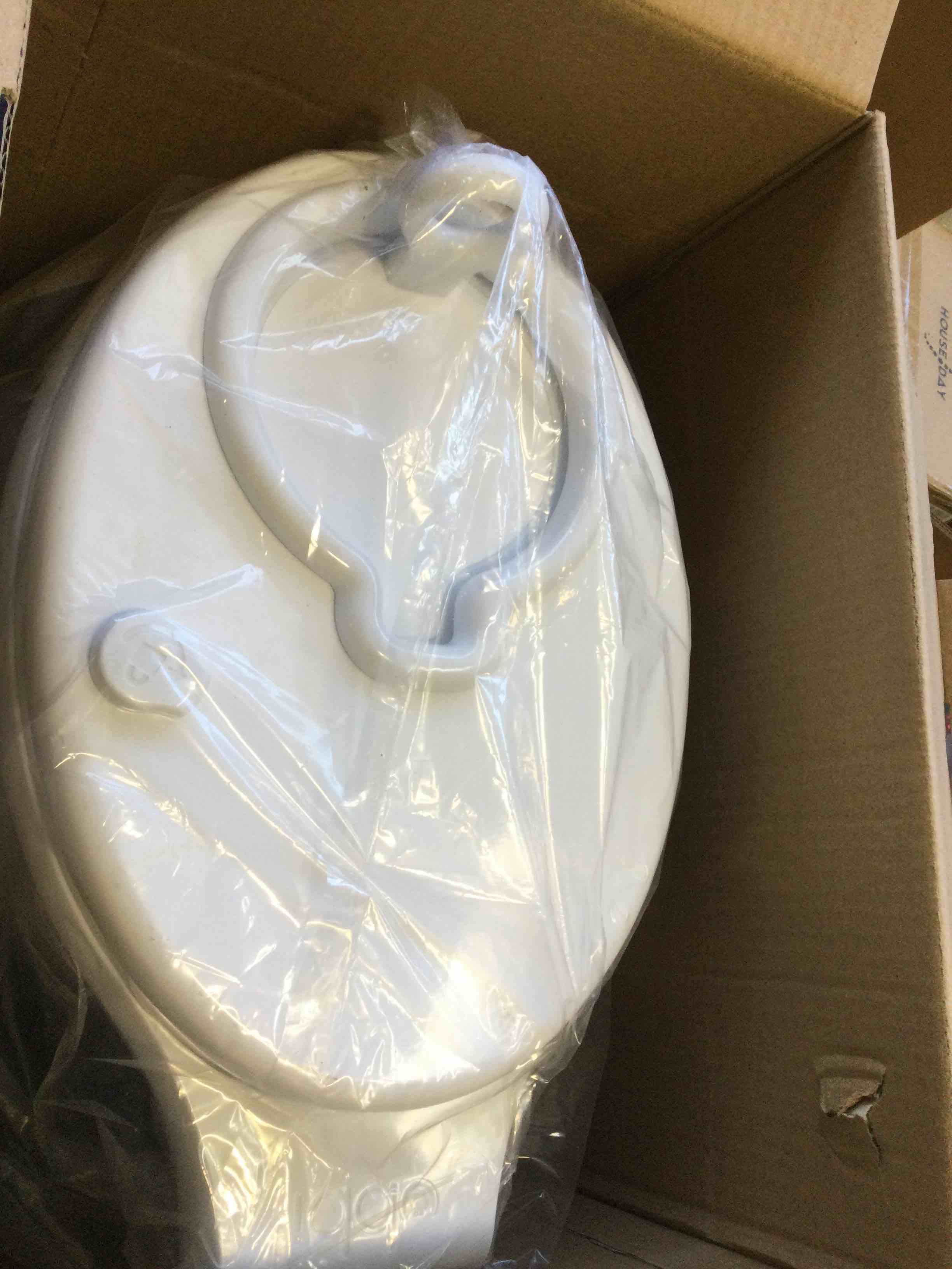 https://s3.amazonaws.com/lotting-images-prod/bidfta/TEA2116380_1738007990487.jpeg