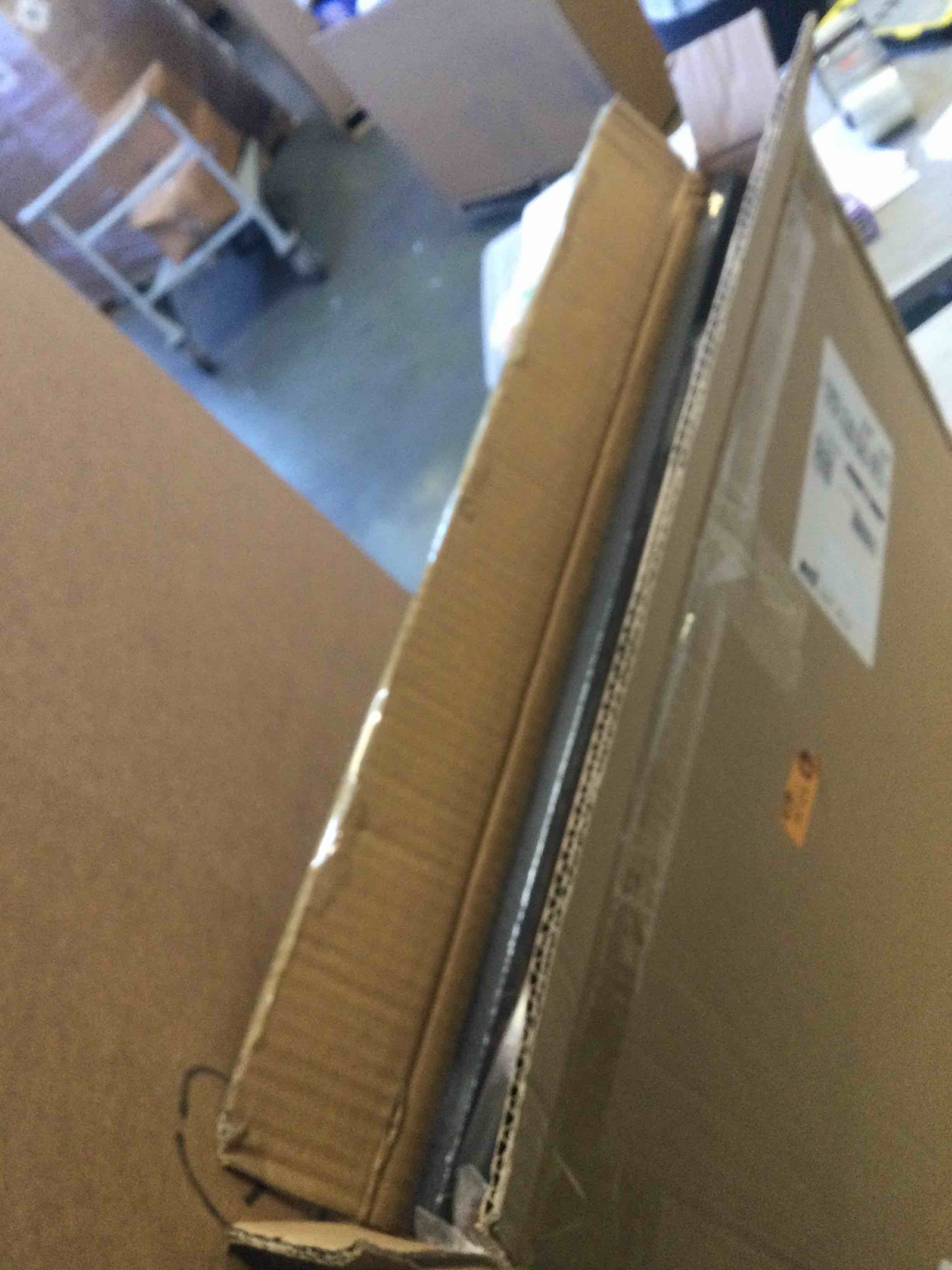 https://s3.amazonaws.com/lotting-images-prod/bidfta/TEA2116388_1738009389675.jpeg