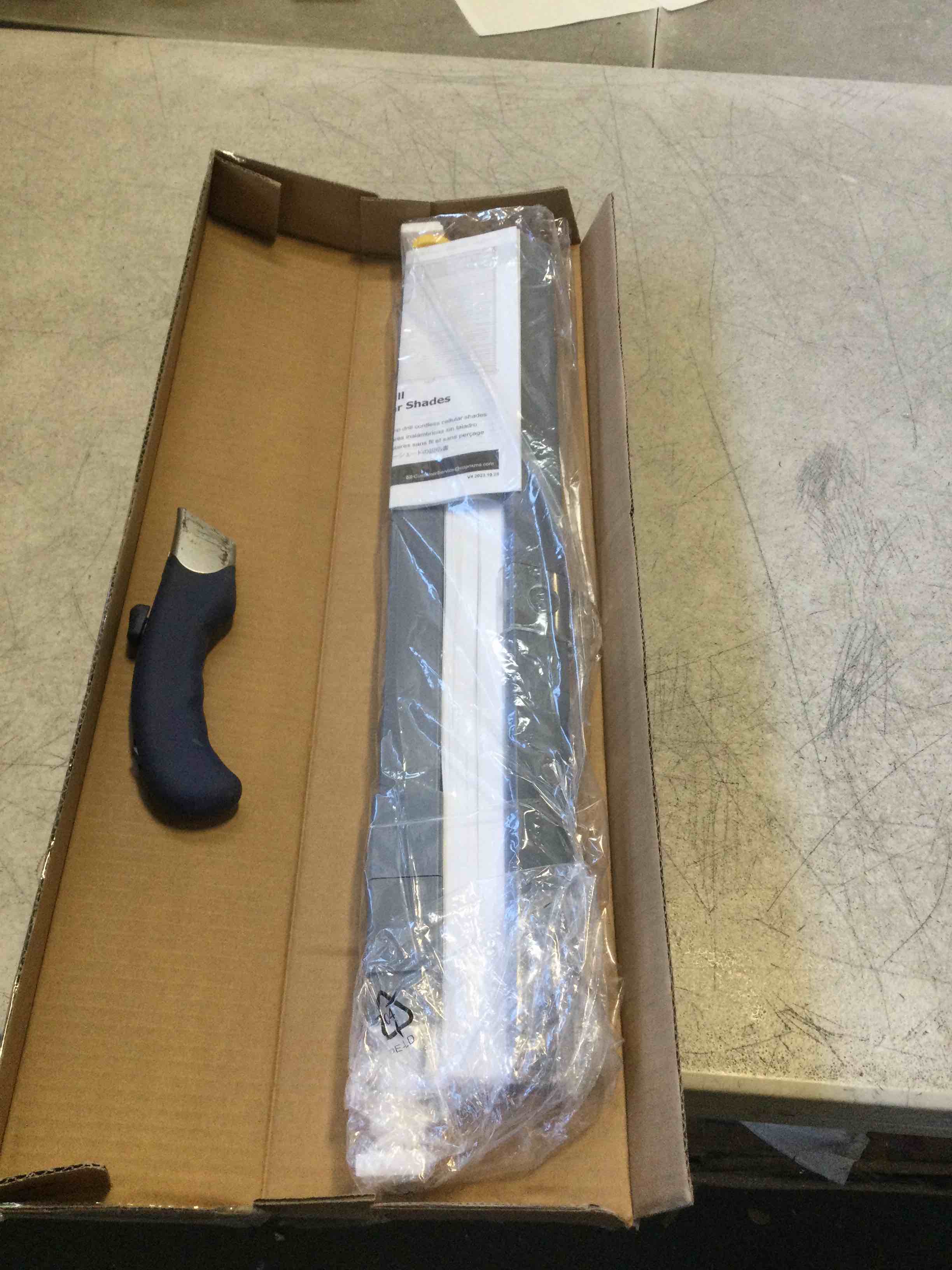 https://s3.amazonaws.com/lotting-images-prod/bidfta/TEA2116390_1738009672425.jpeg