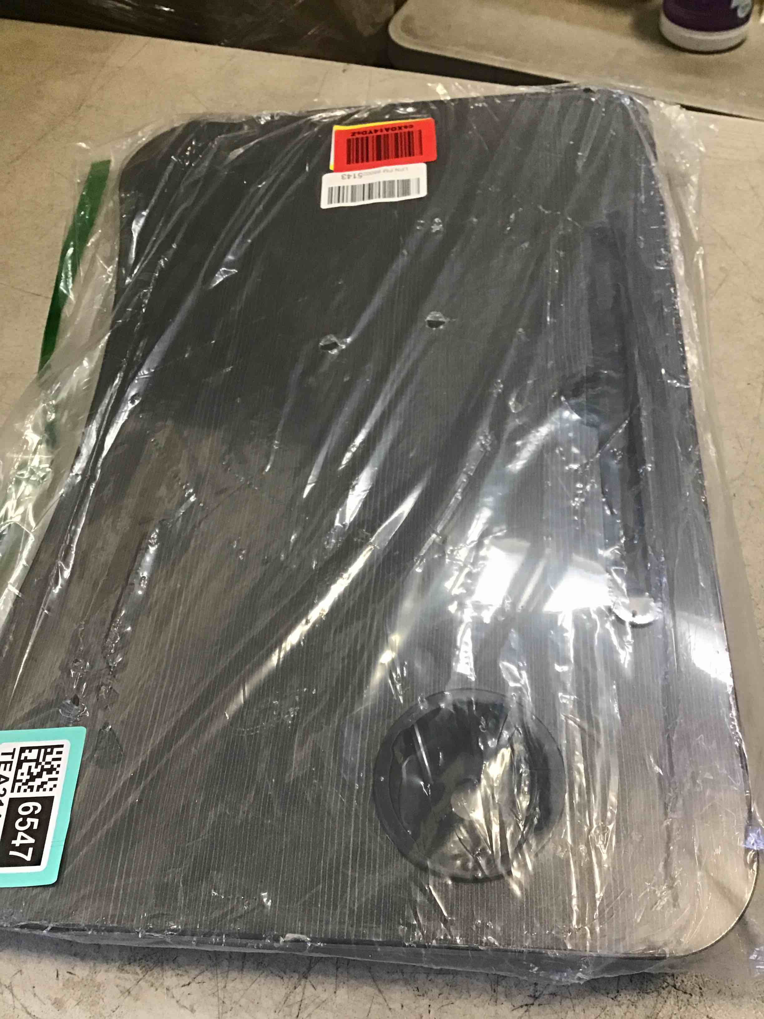 https://s3.amazonaws.com/lotting-images-prod/bidfta/TEA2116547_1738183192182.jpeg