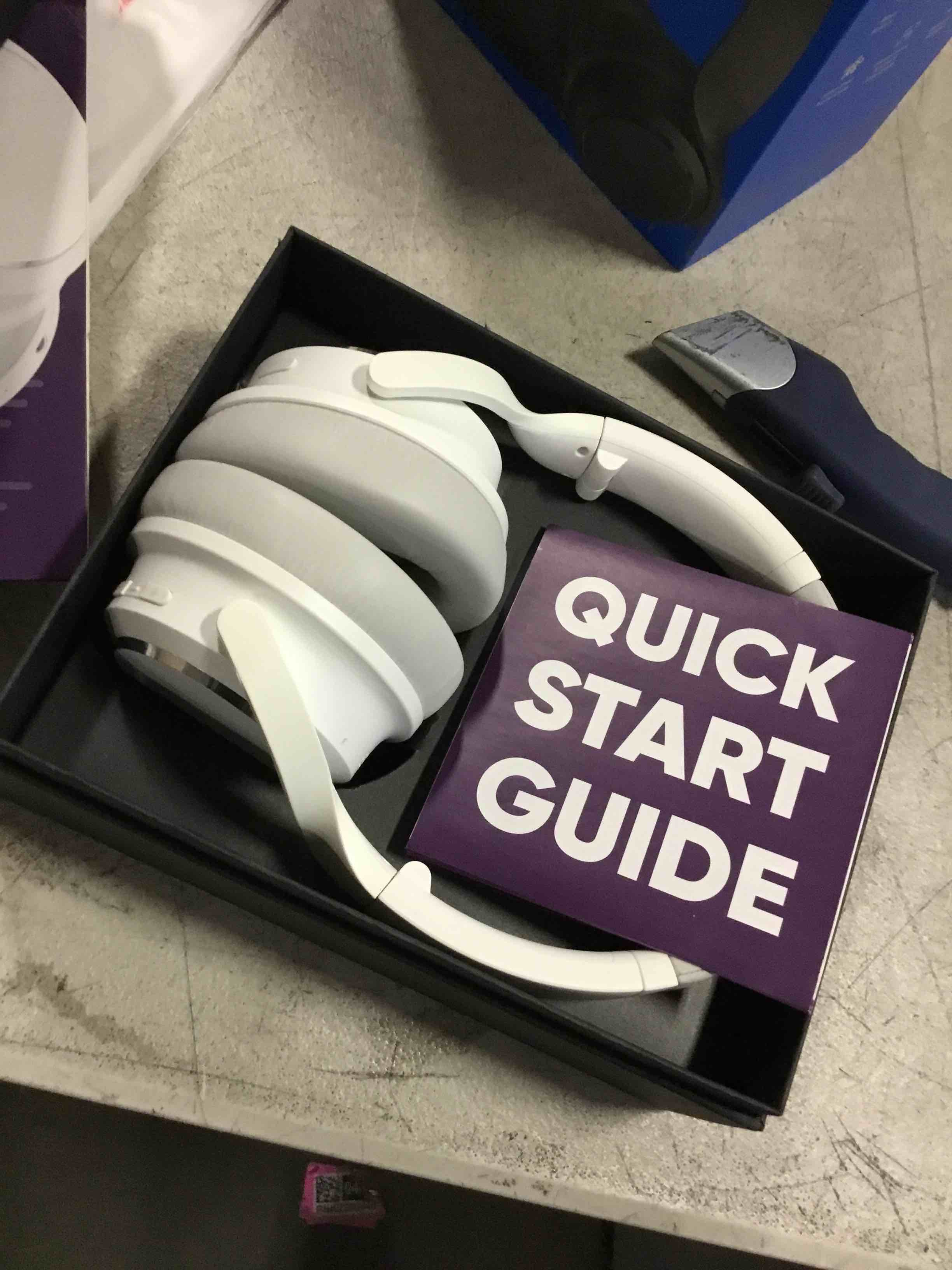https://s3.amazonaws.com/lotting-images-prod/bidfta/TEA2117431_1738763210170.jpeg
