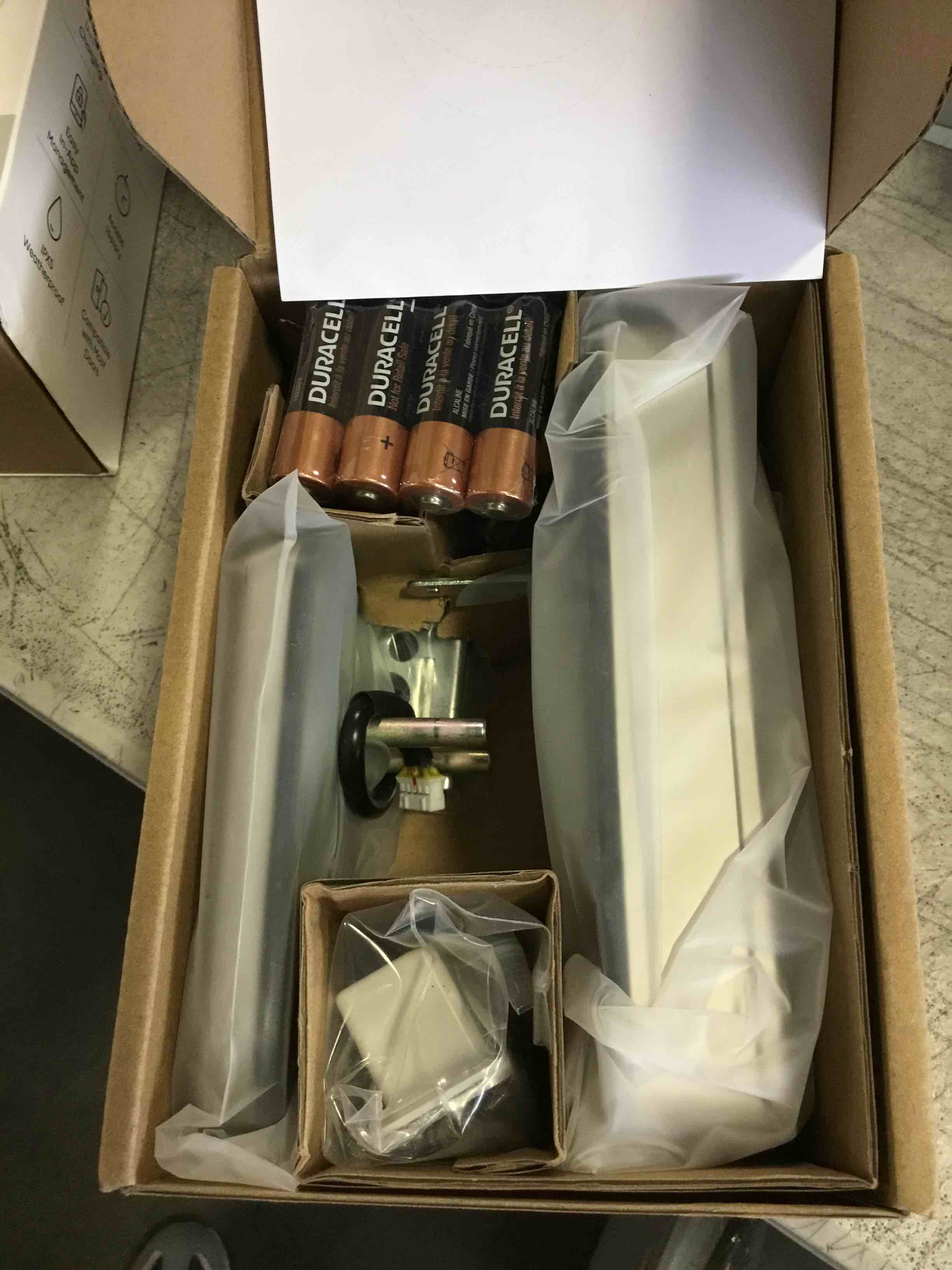 https://s3.amazonaws.com/lotting-images-prod/bidfta/TEA2117592_1738778541128.jpeg
