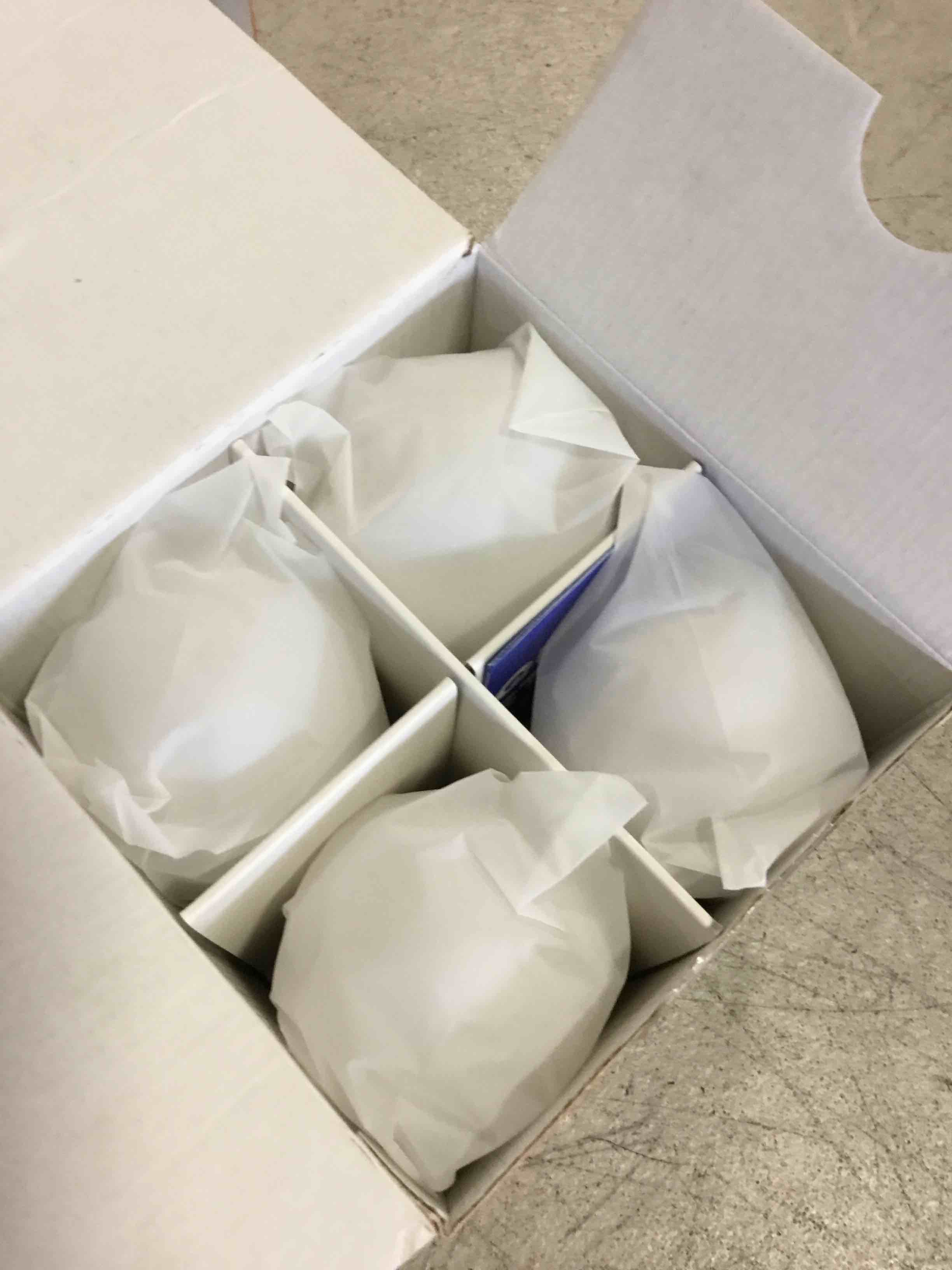 https://s3.amazonaws.com/lotting-images-prod/bidfta/TEA2117600_1738779292525.jpeg
