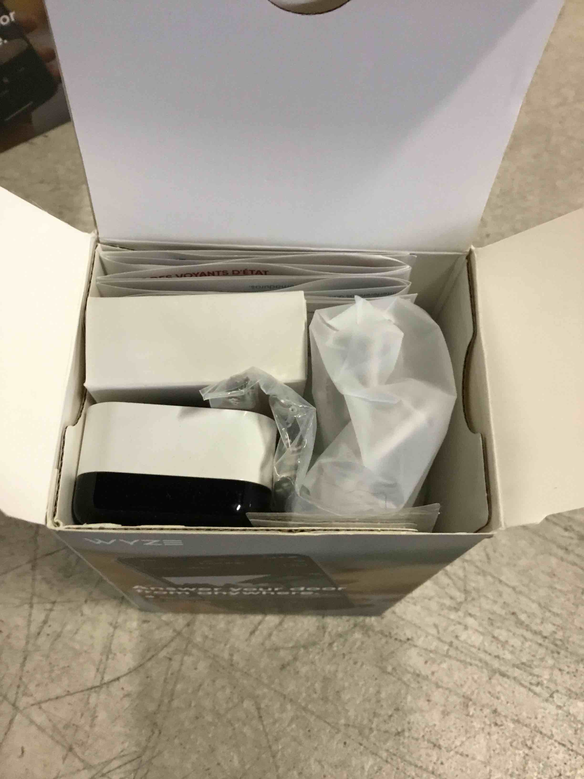 https://s3.amazonaws.com/lotting-images-prod/bidfta/TEA2117641_1738784327147.jpeg
