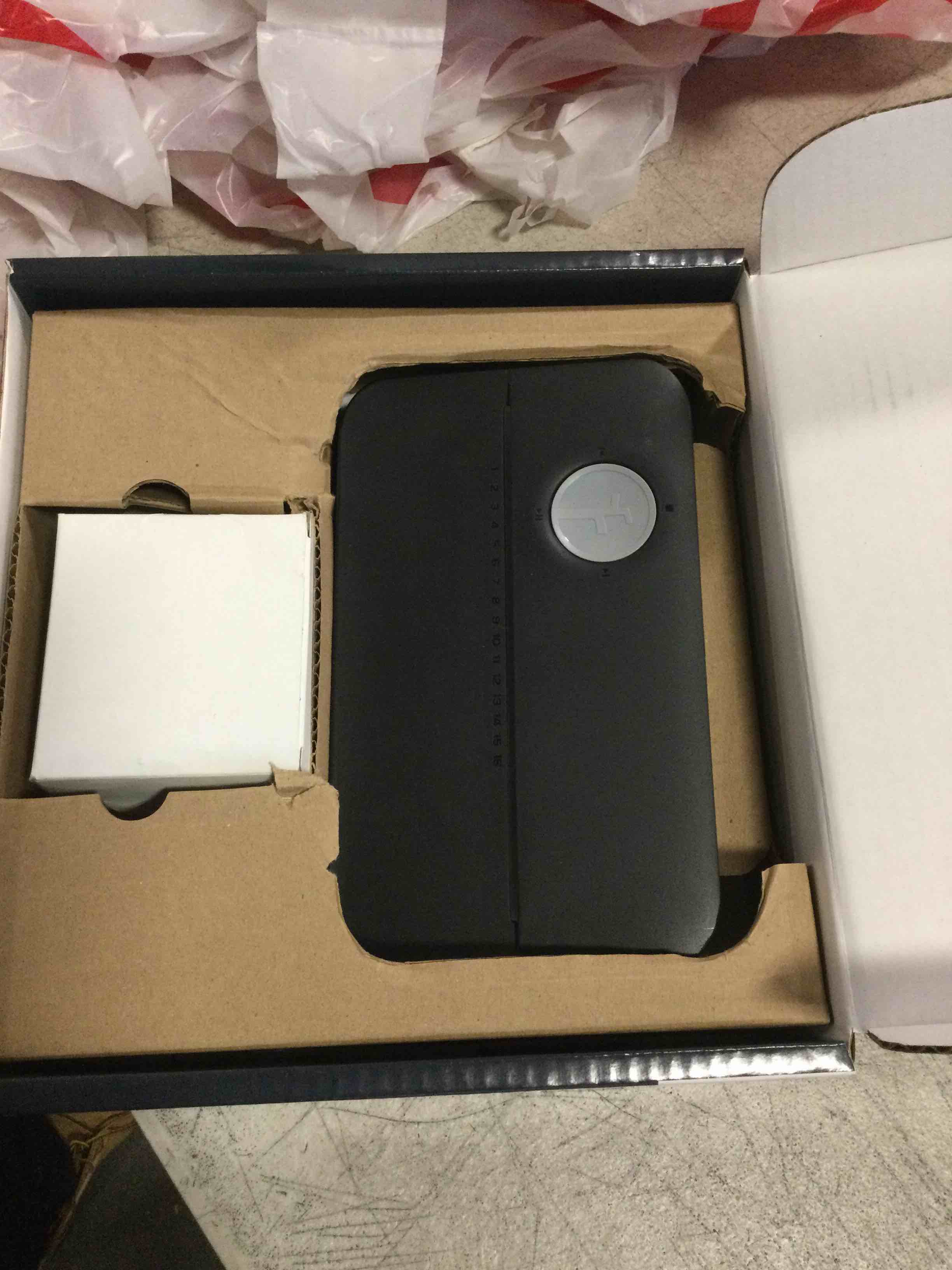 https://s3.amazonaws.com/lotting-images-prod/bidfta/TEA2117716_1738850863974.jpeg