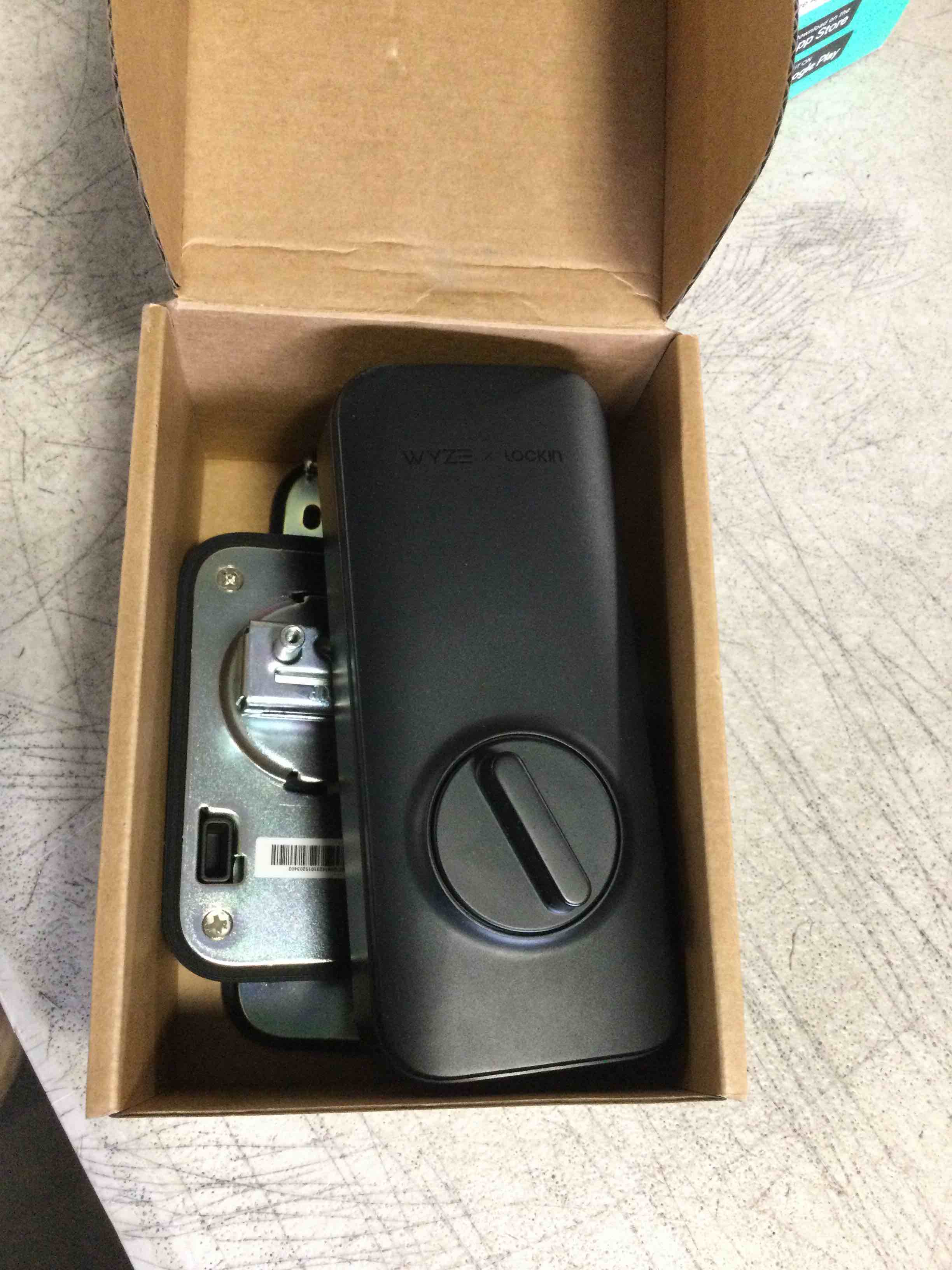 https://s3.amazonaws.com/lotting-images-prod/bidfta/TEA2117772_1738859112762.jpeg