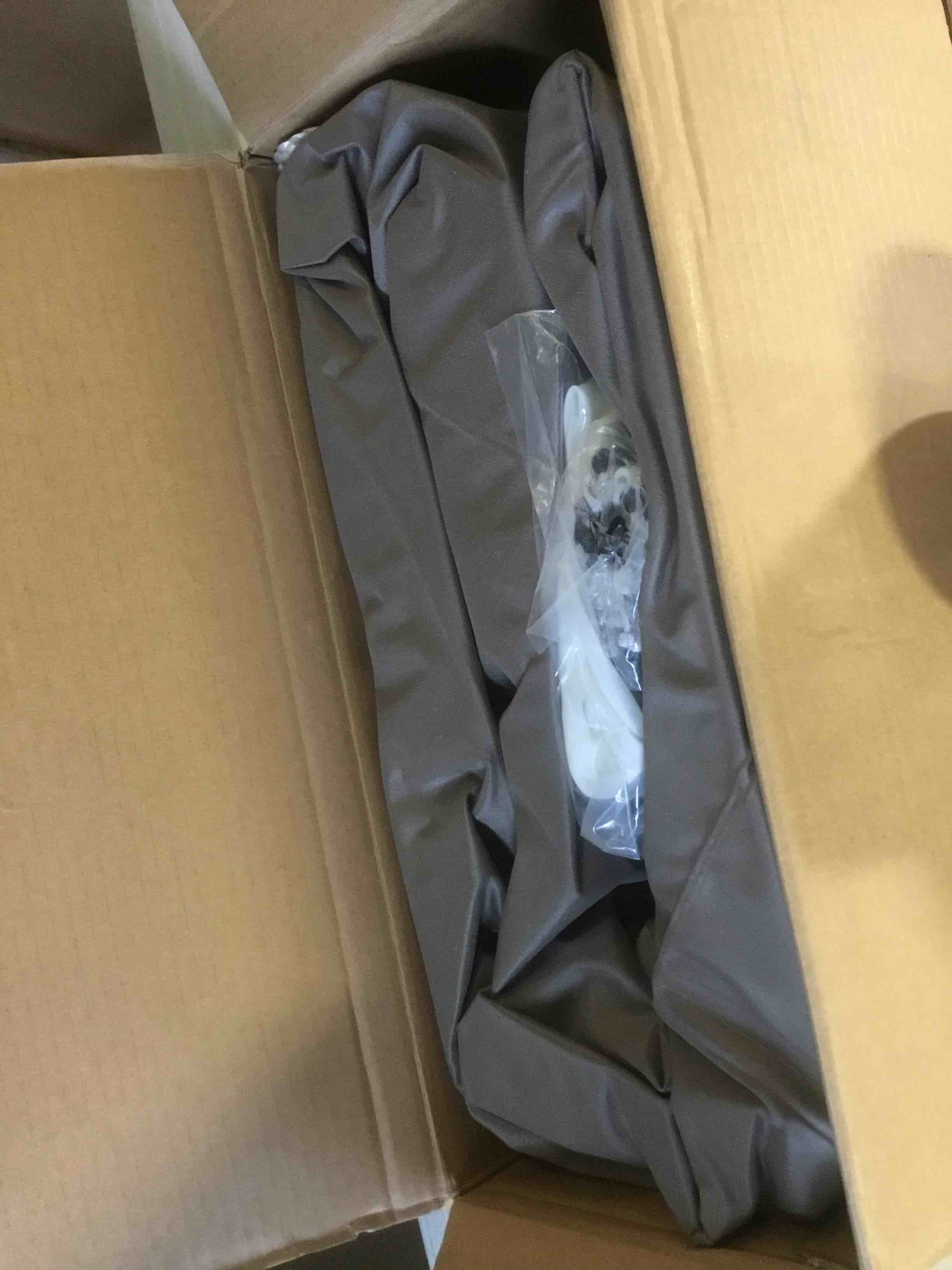 https://s3.amazonaws.com/lotting-images-prod/bidfta/TEA2118205_1739220326565.jpeg