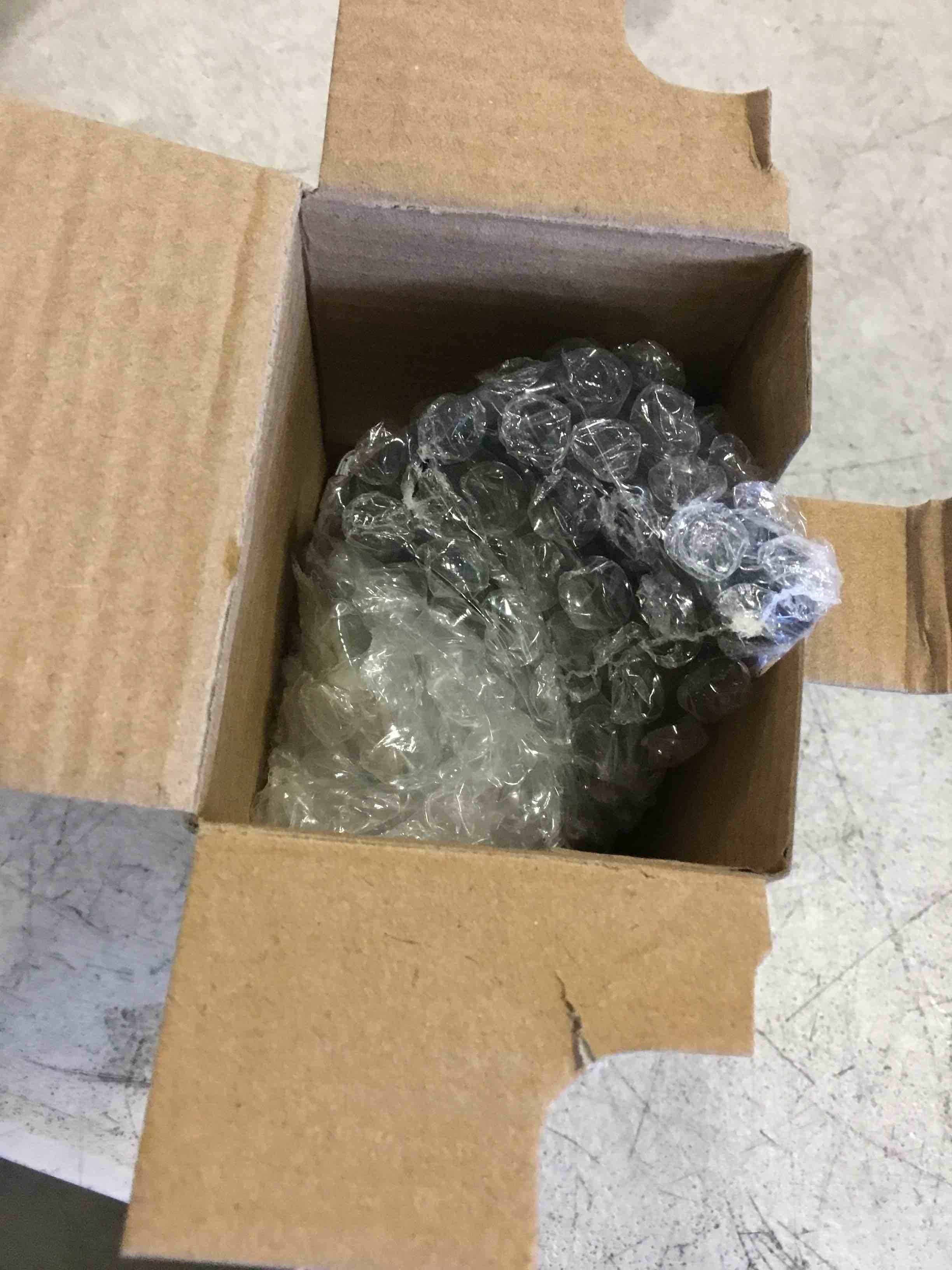 https://s3.amazonaws.com/lotting-images-prod/bidfta/TEA2118765_1739559670887.jpeg