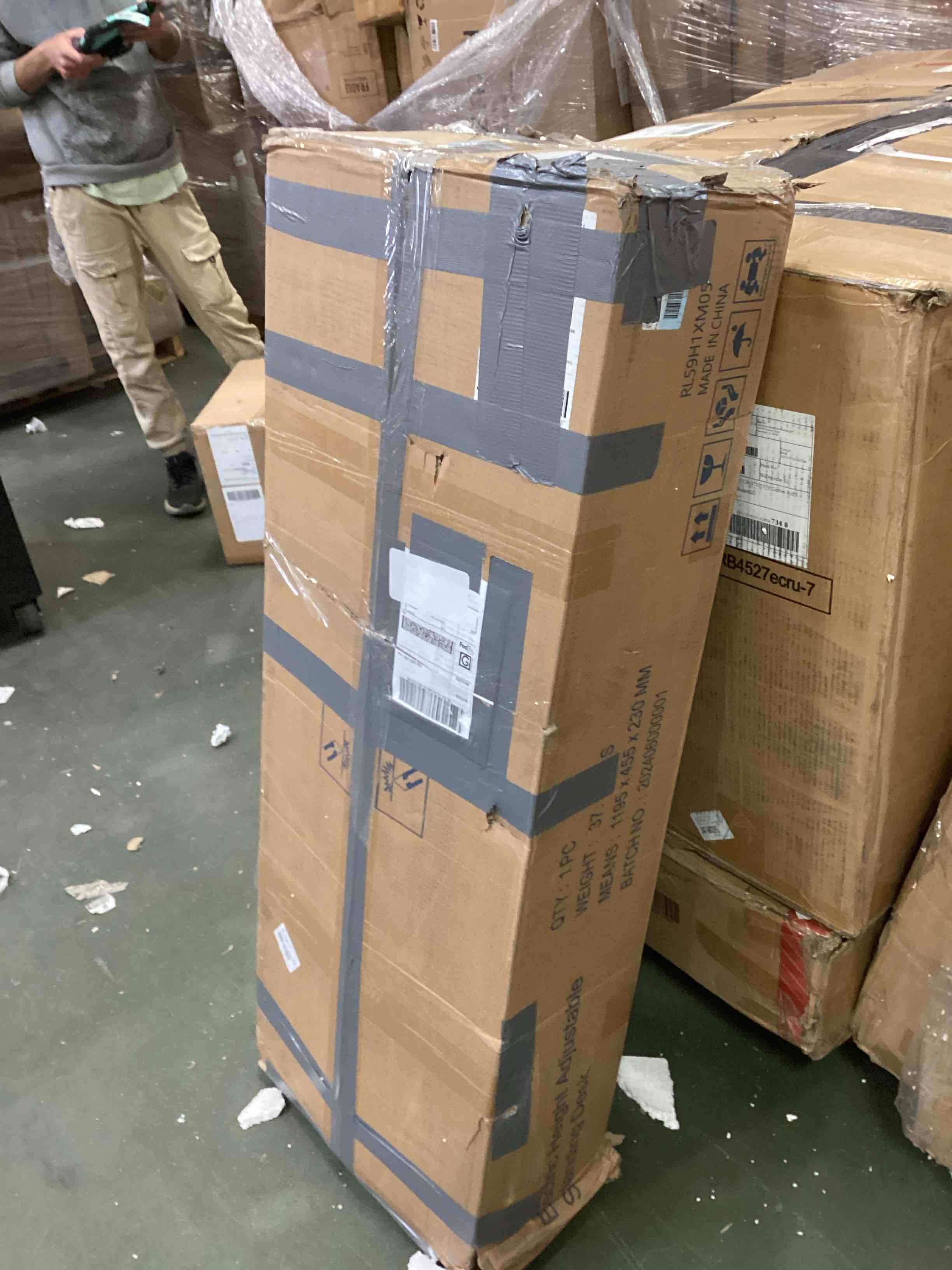 https://s3.amazonaws.com/lotting-images-prod/bidfta/TEA2119898_1739895768763.jpeg